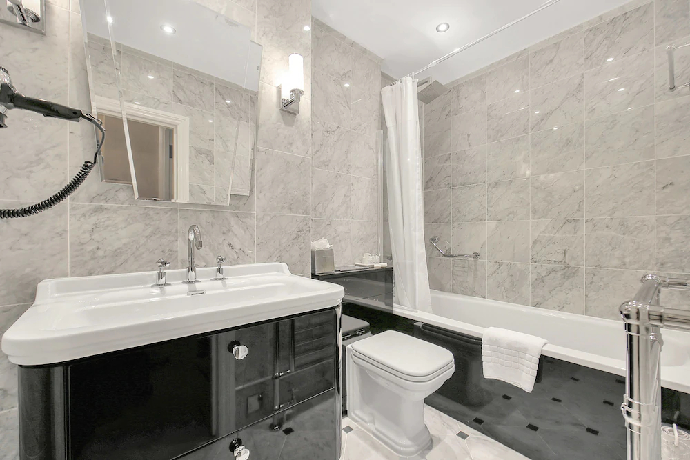10 Curzon Street by Mansley Apartements