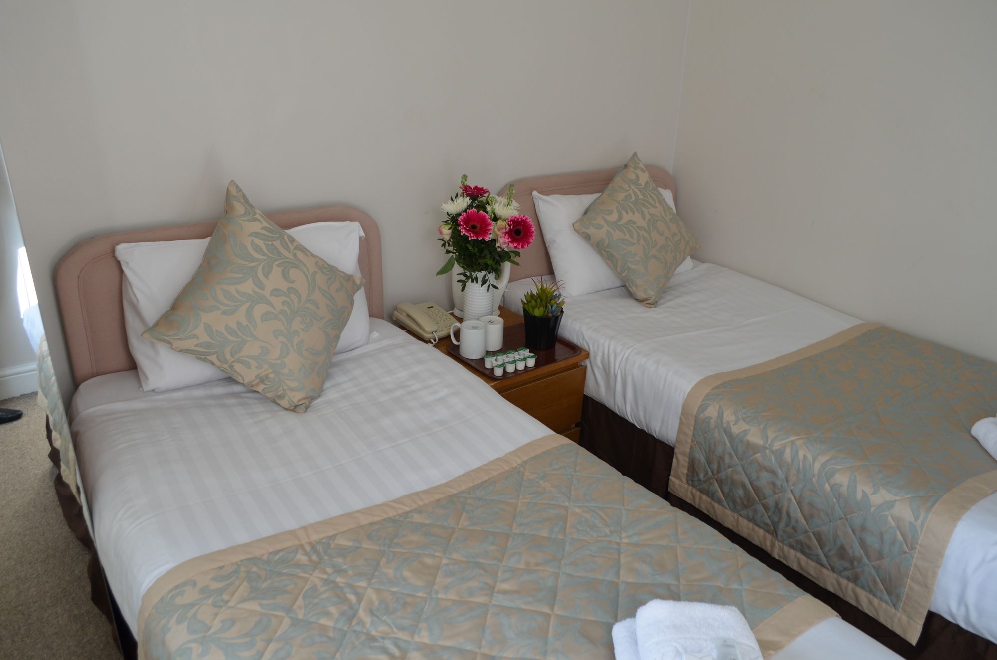 1 Lexham Gardens Hotel