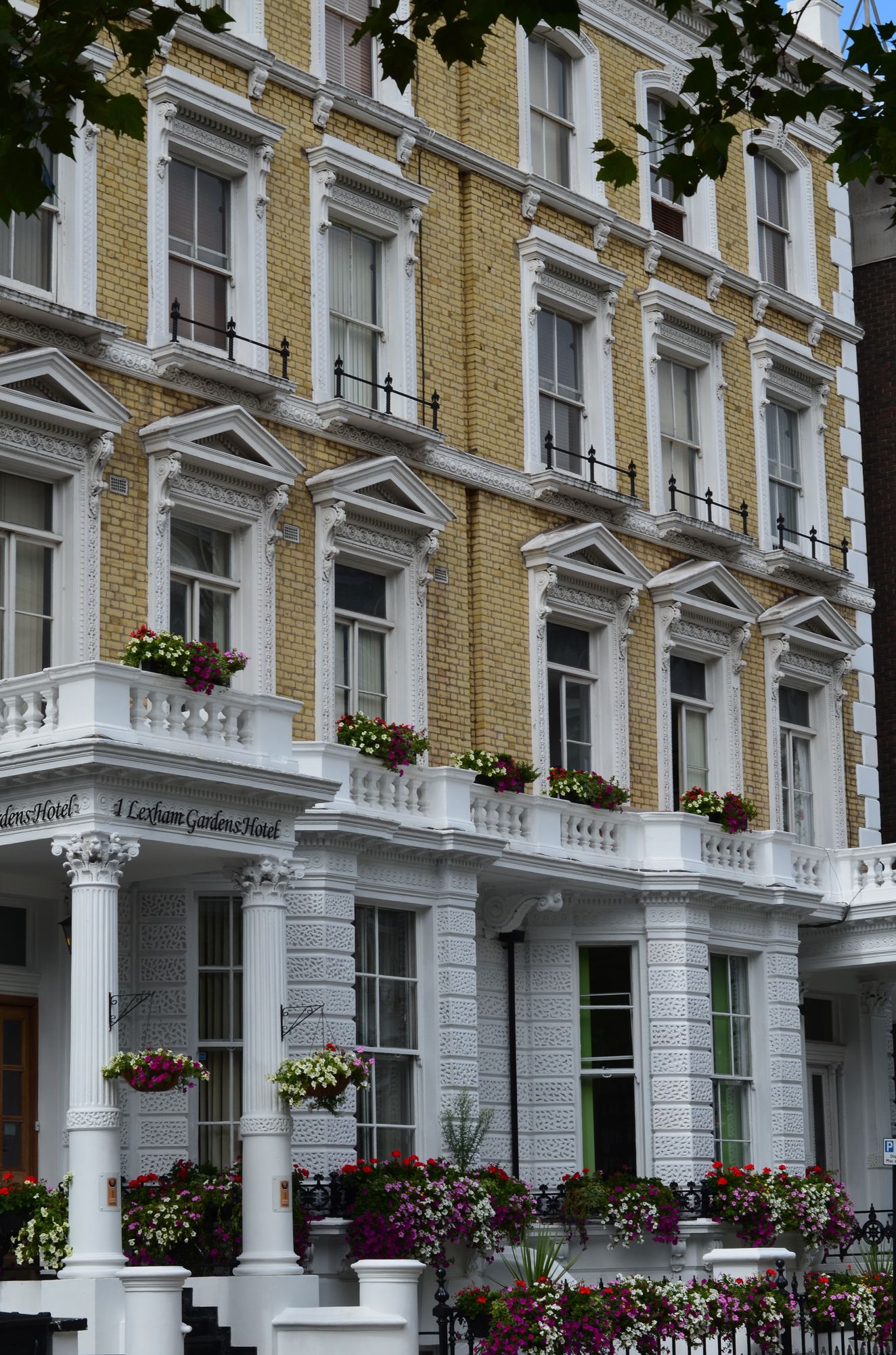 1 Lexham Gardens Hotel