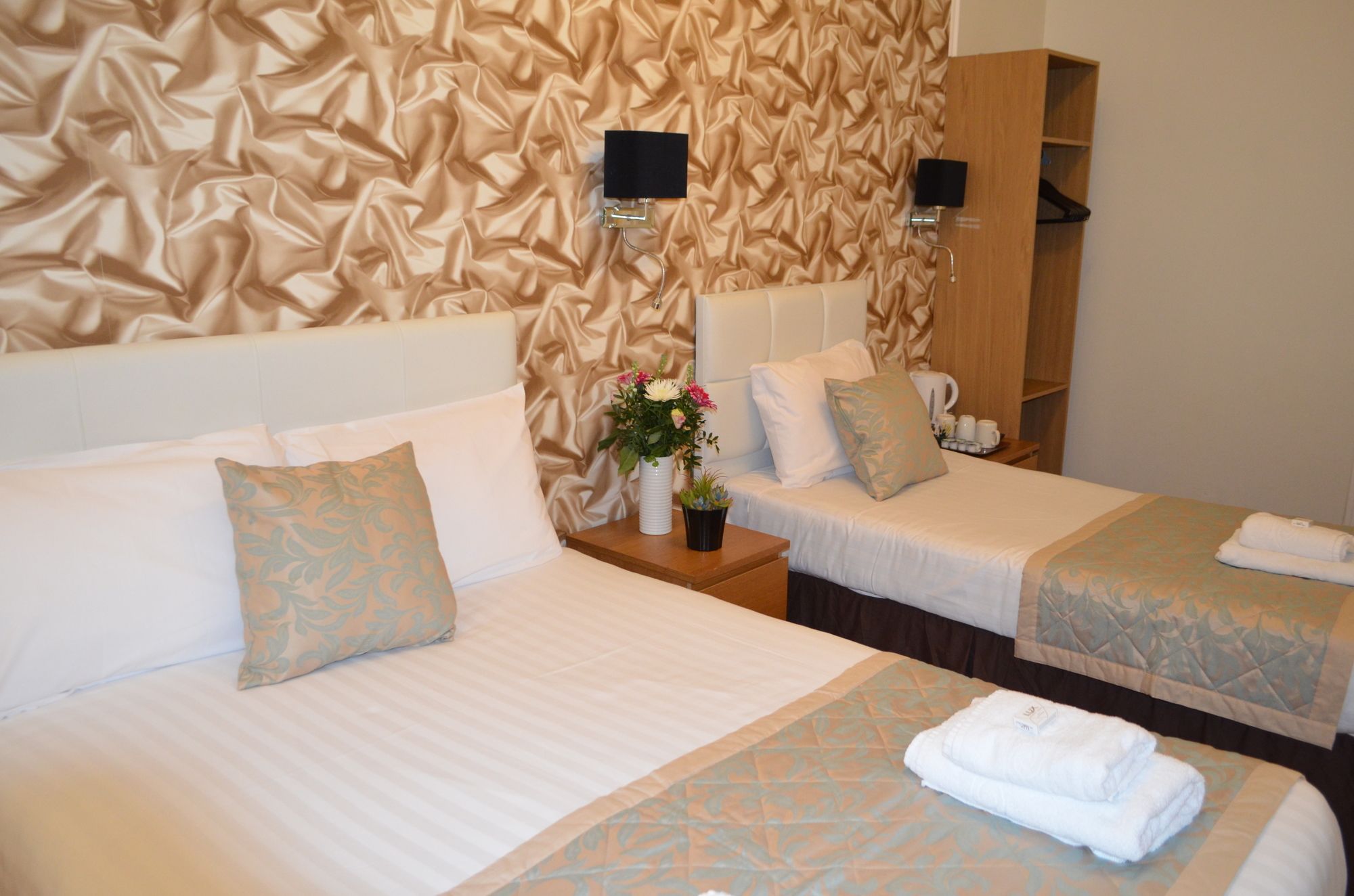 1 Lexham Gardens Hotel