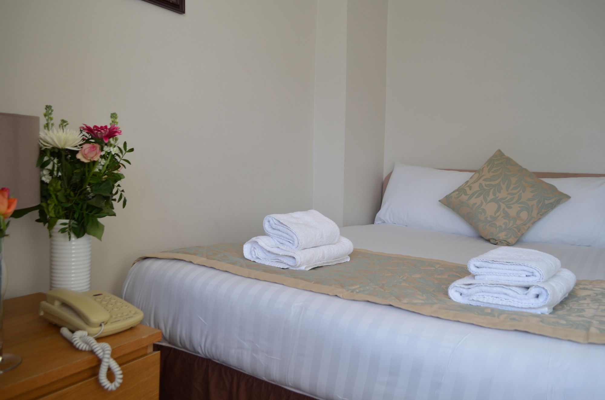 1 Lexham Gardens Hotel
