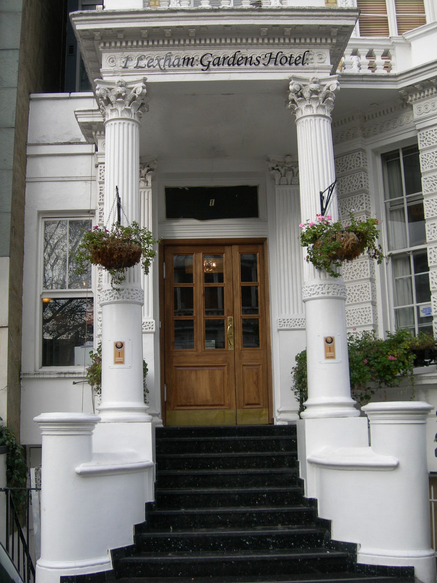 1 Lexham Gardens Hotel