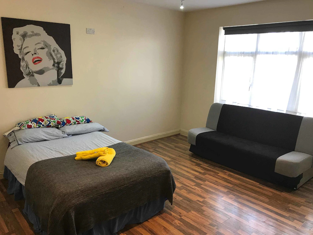 Mapesbury Hostel