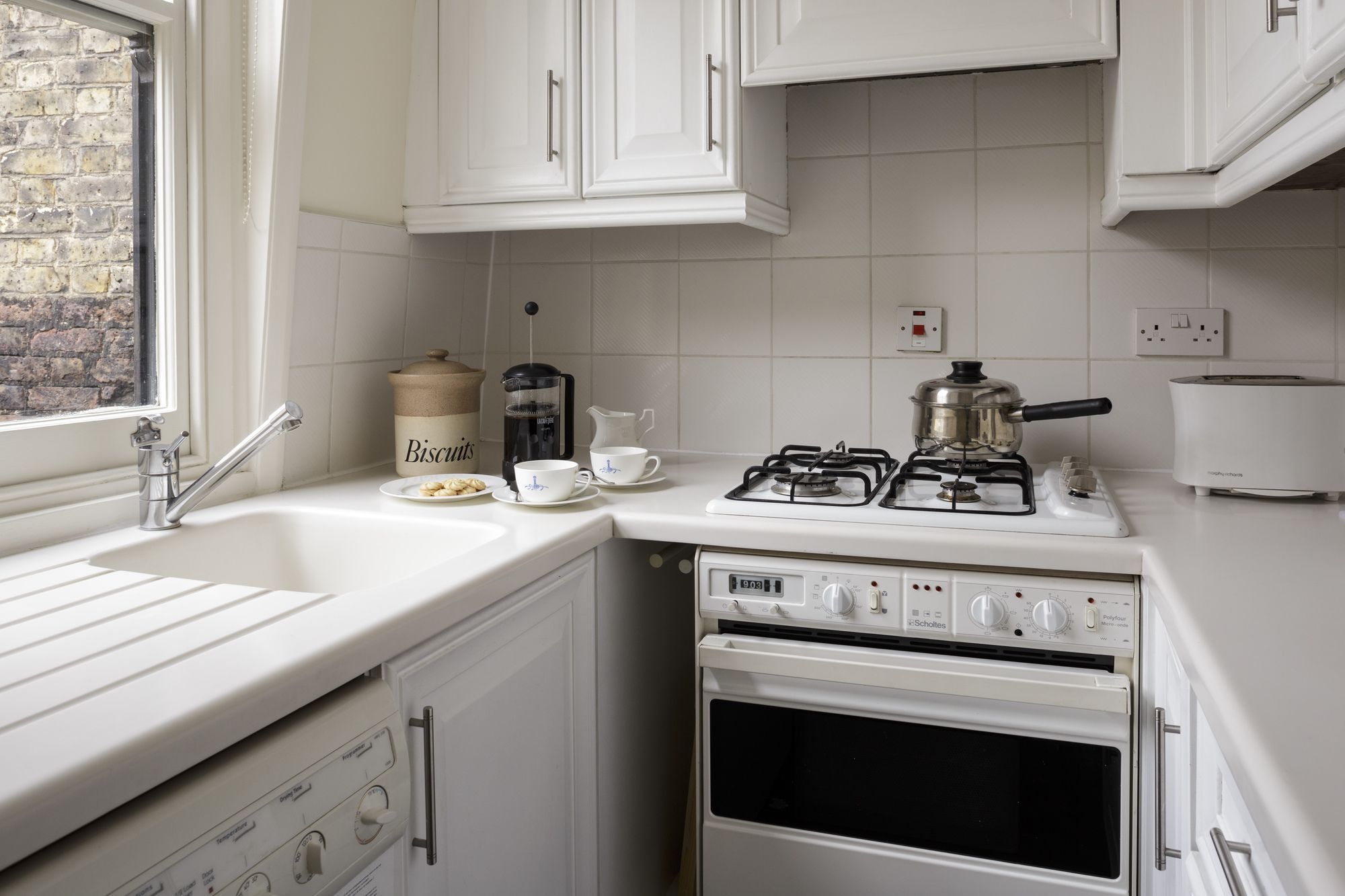 44 Curzon Street by Mansley Apartments