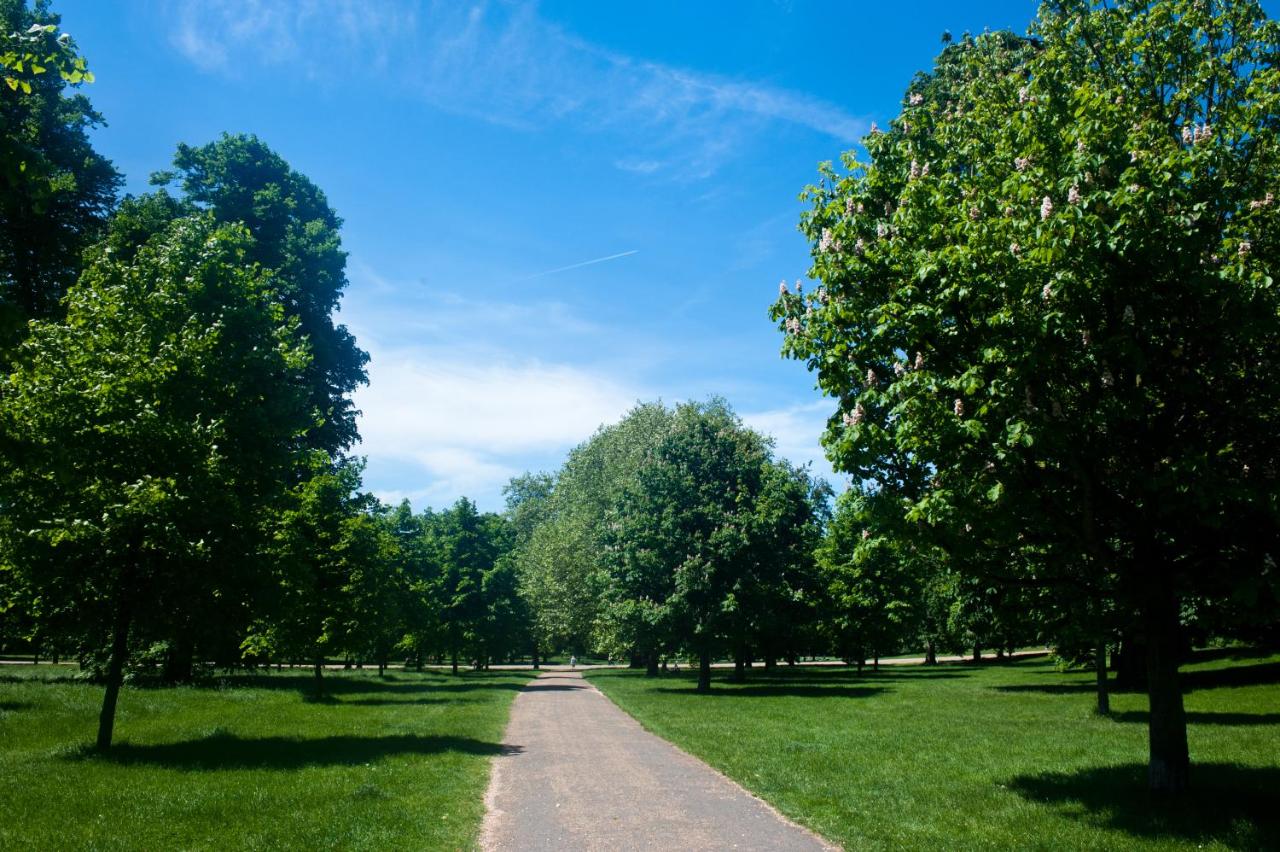 45 Park Lane