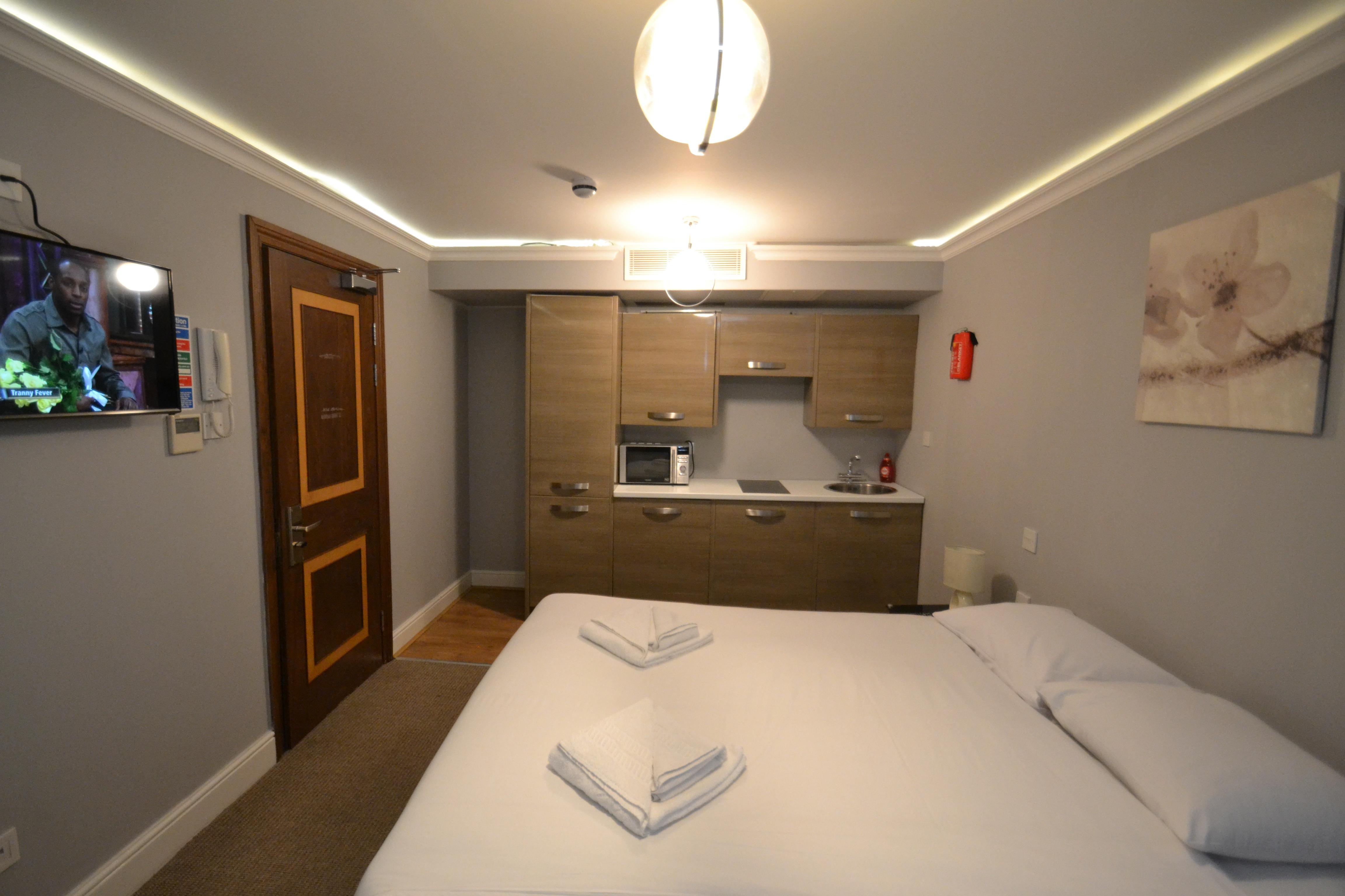 Hyde Park Suites