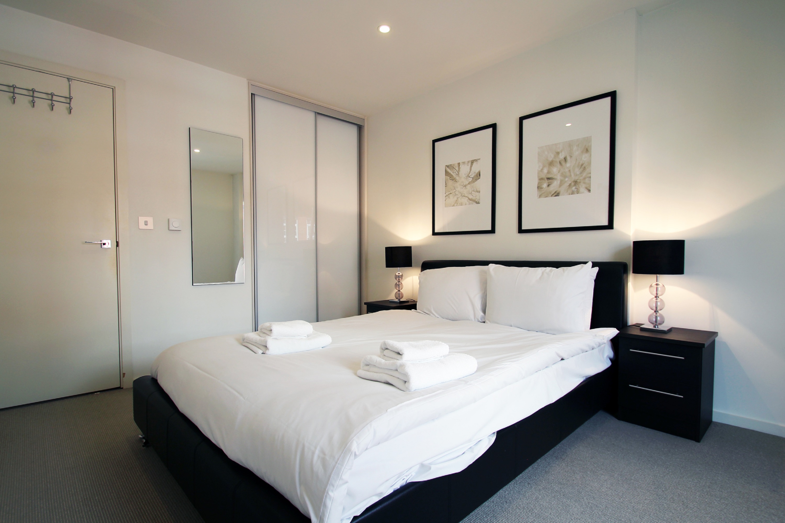 Angel Apartments by Thesqua.re