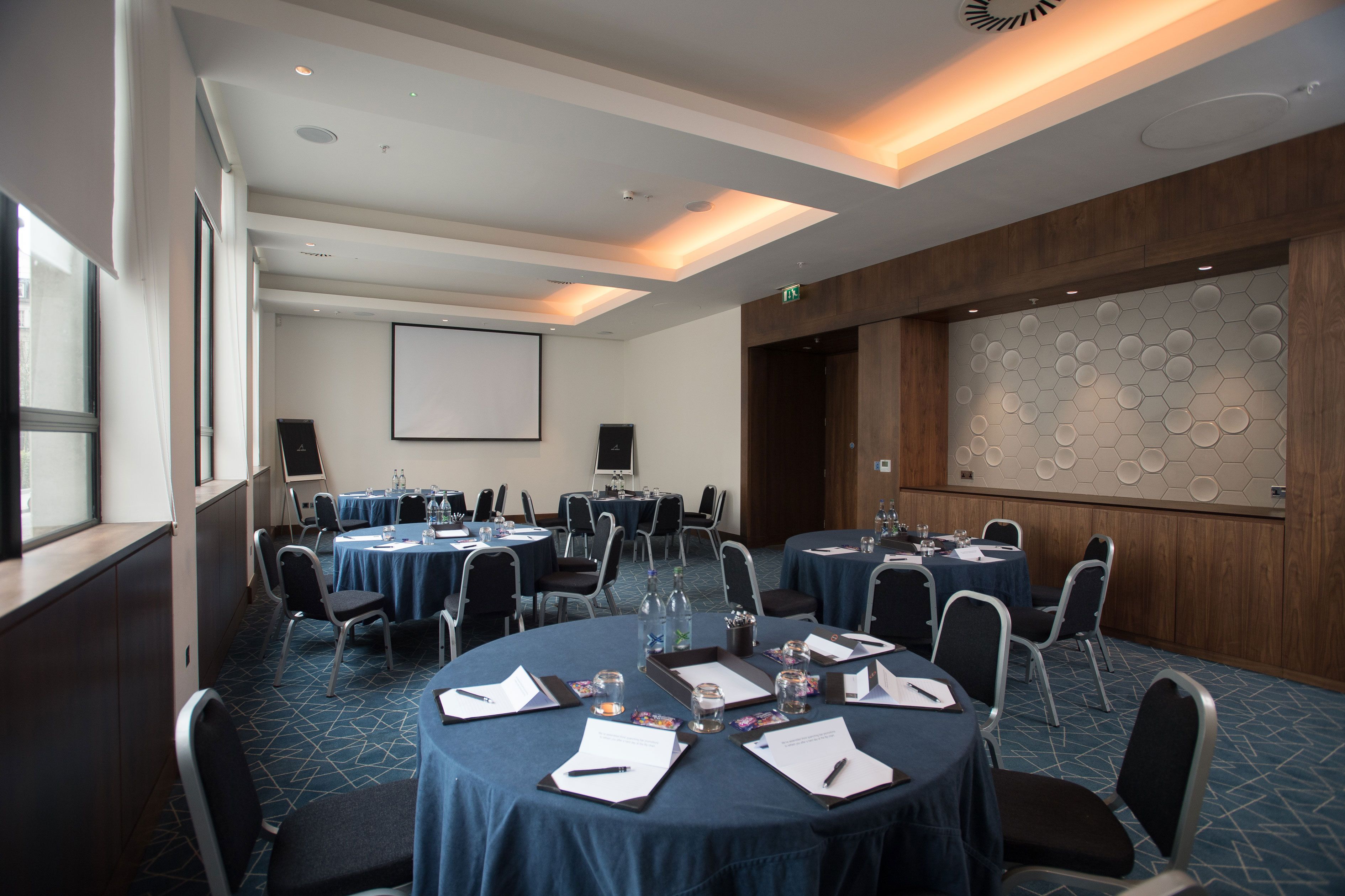 Apex City of London Hotel