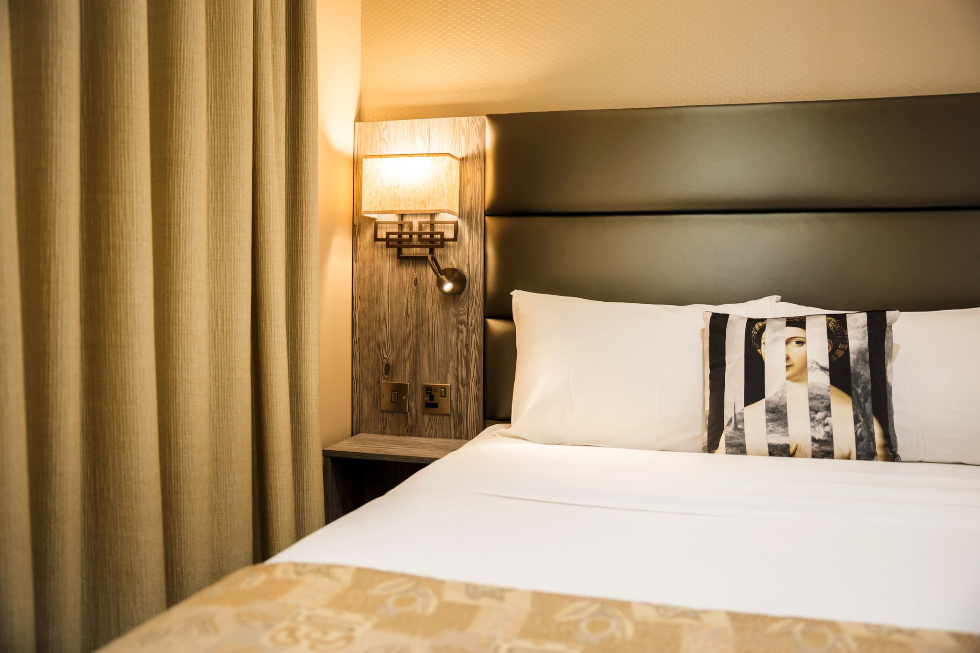 Arosfa Hotel By Compass Hospitality