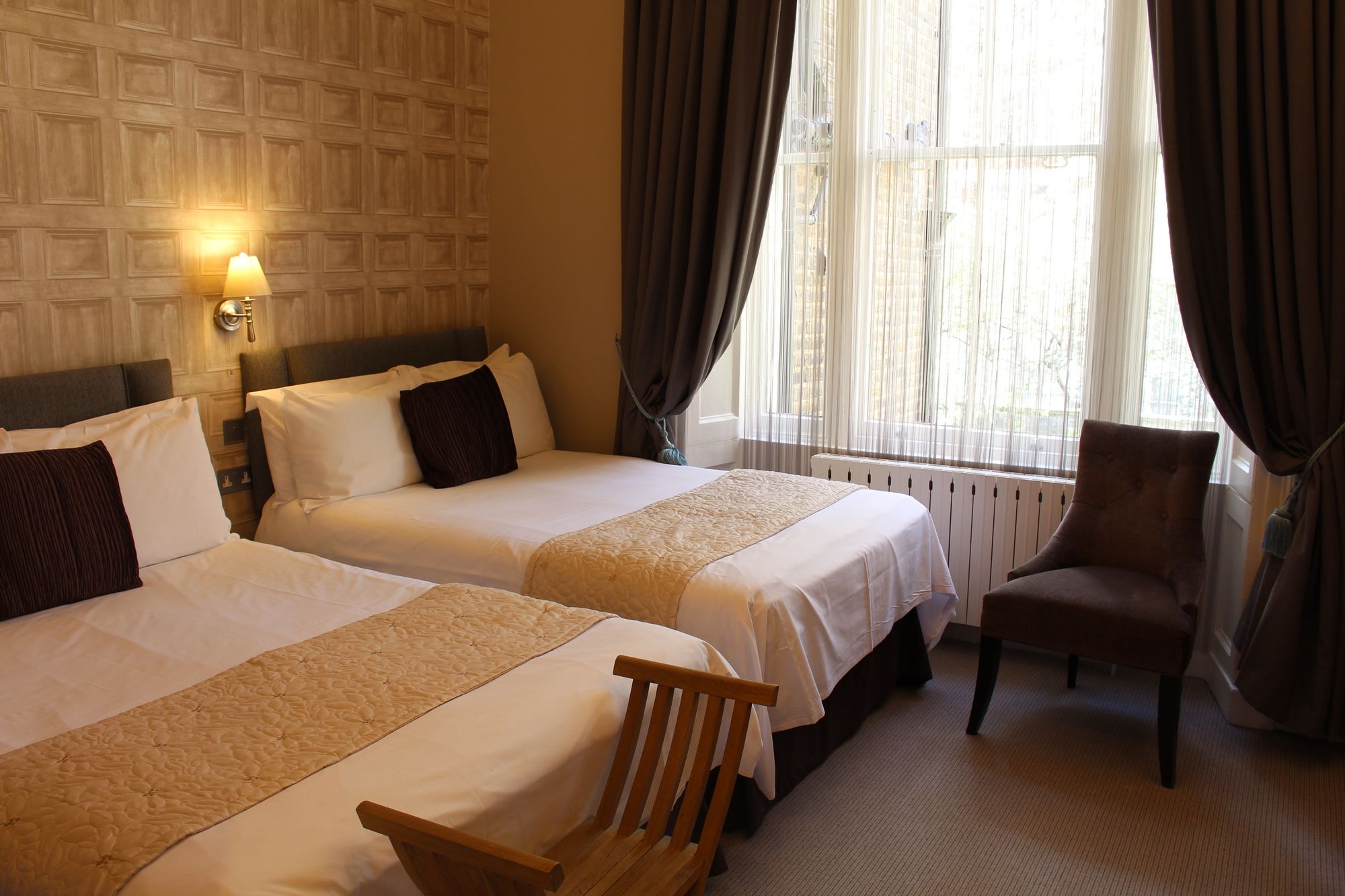 Arosfa Hotel By Compass Hospitality