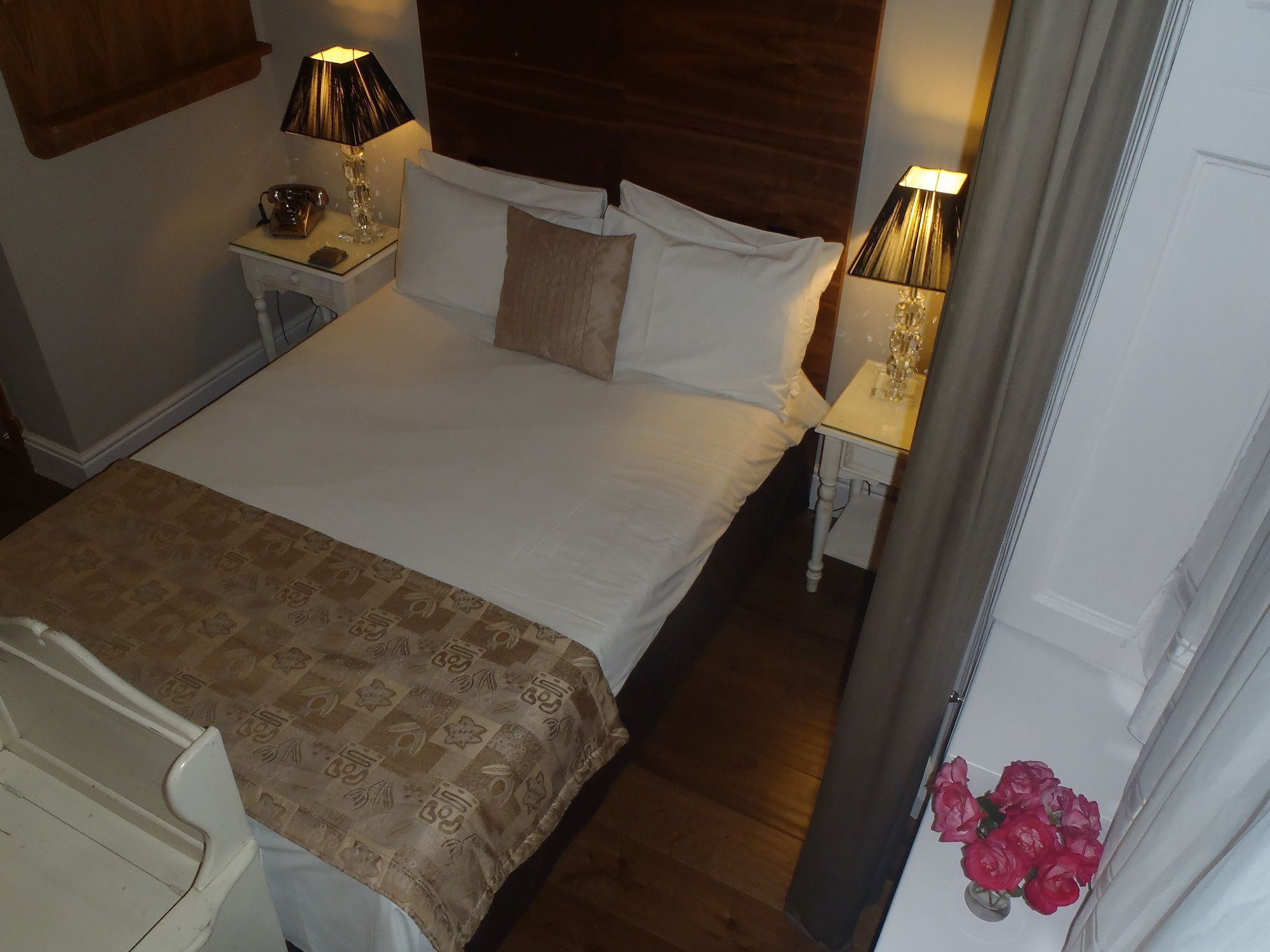 Arosfa Hotel By Compass Hospitality