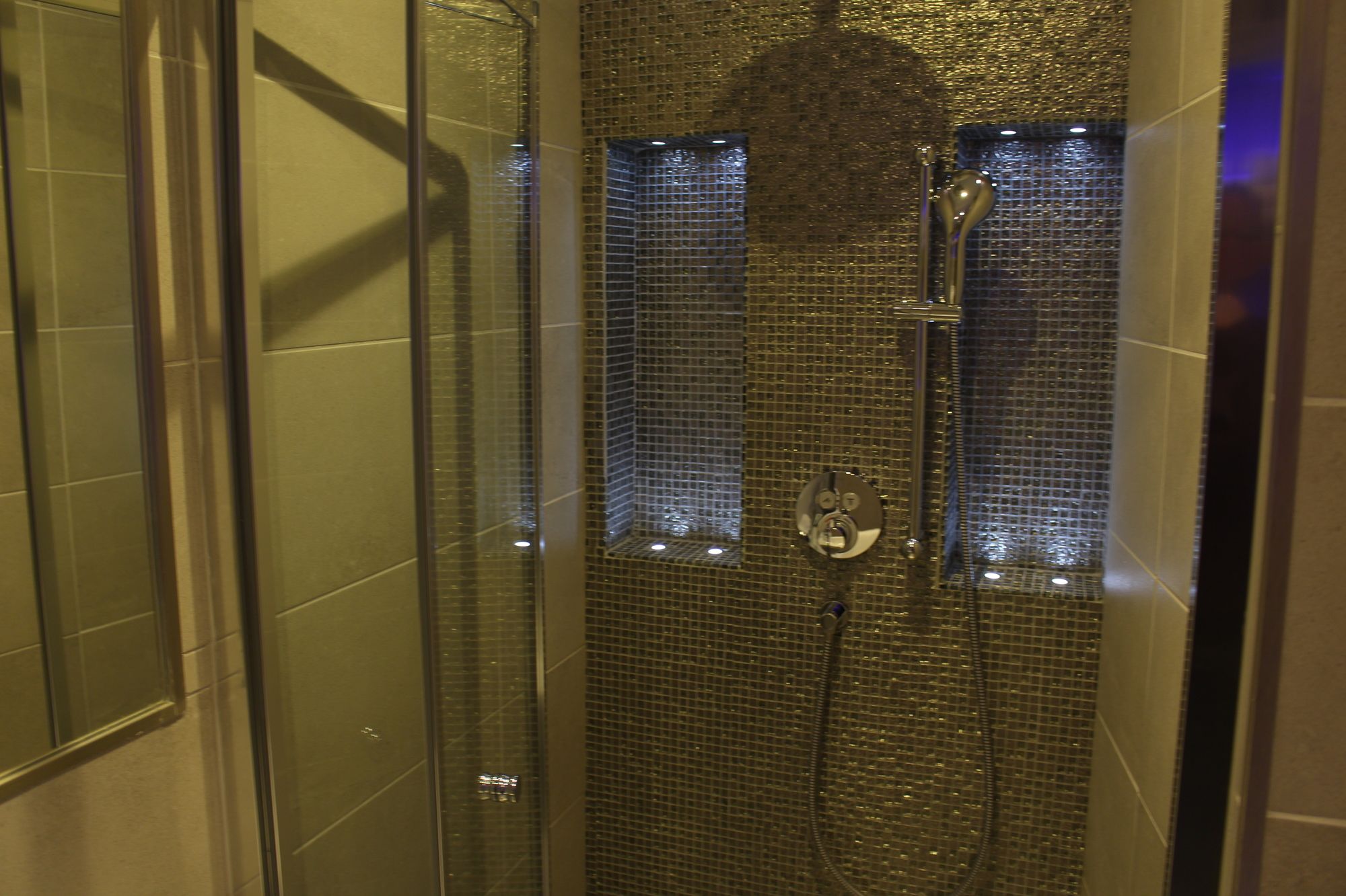Arosfa Hotel By Compass Hospitality