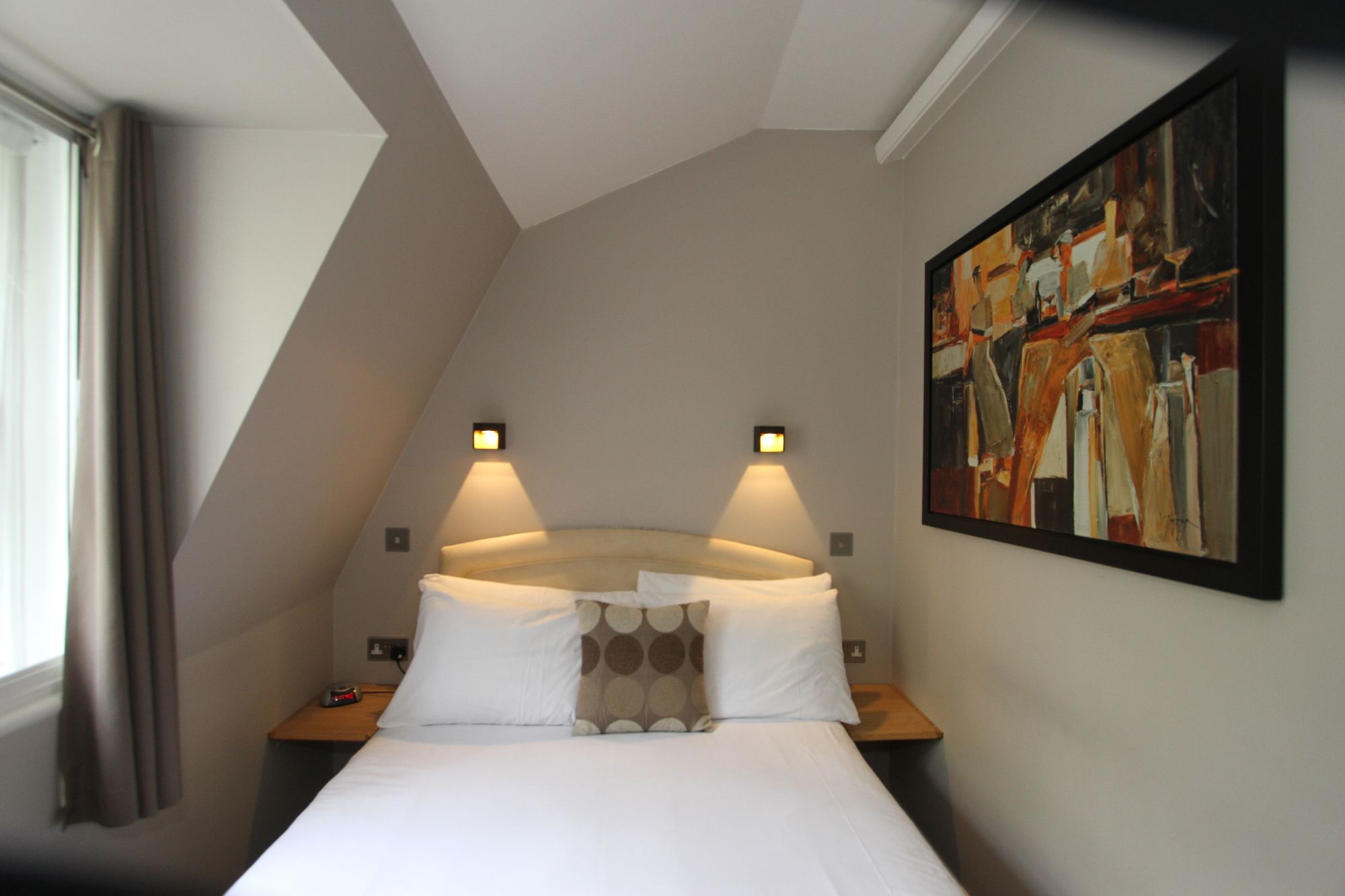 Arosfa Hotel By Compass Hospitality