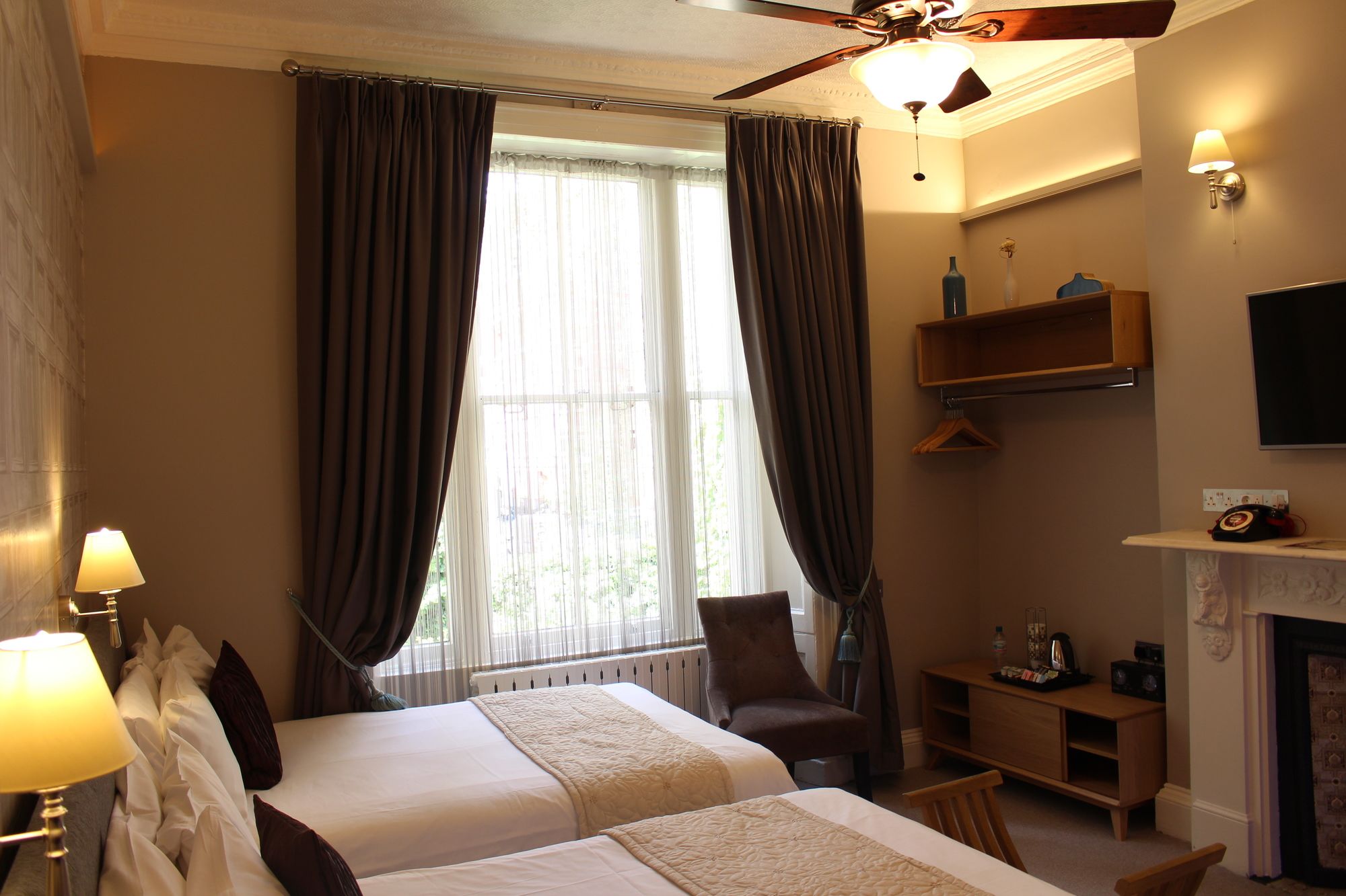 Arosfa Hotel By Compass Hospitality