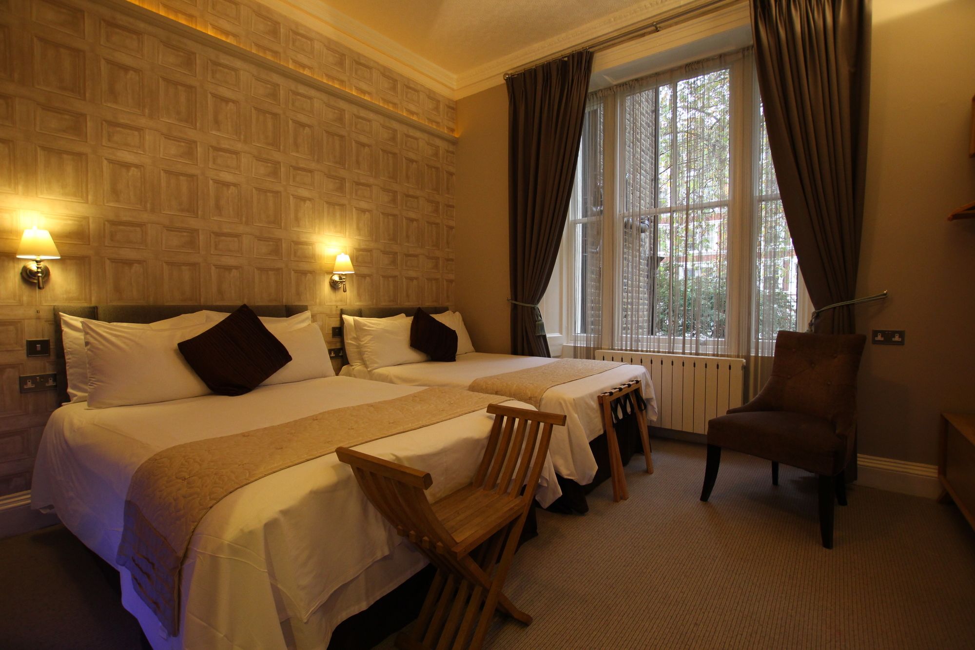 Arosfa Hotel By Compass Hospitality