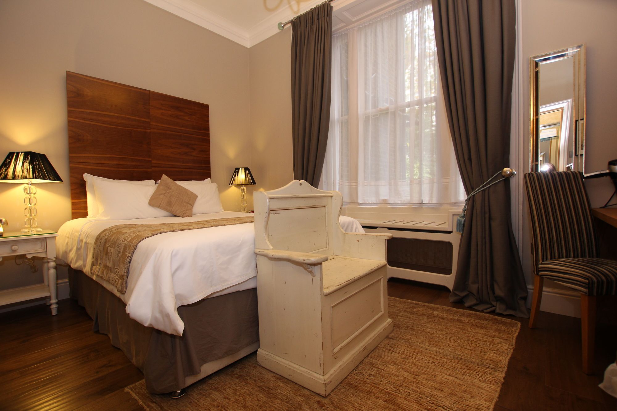 Arosfa Hotel By Compass Hospitality