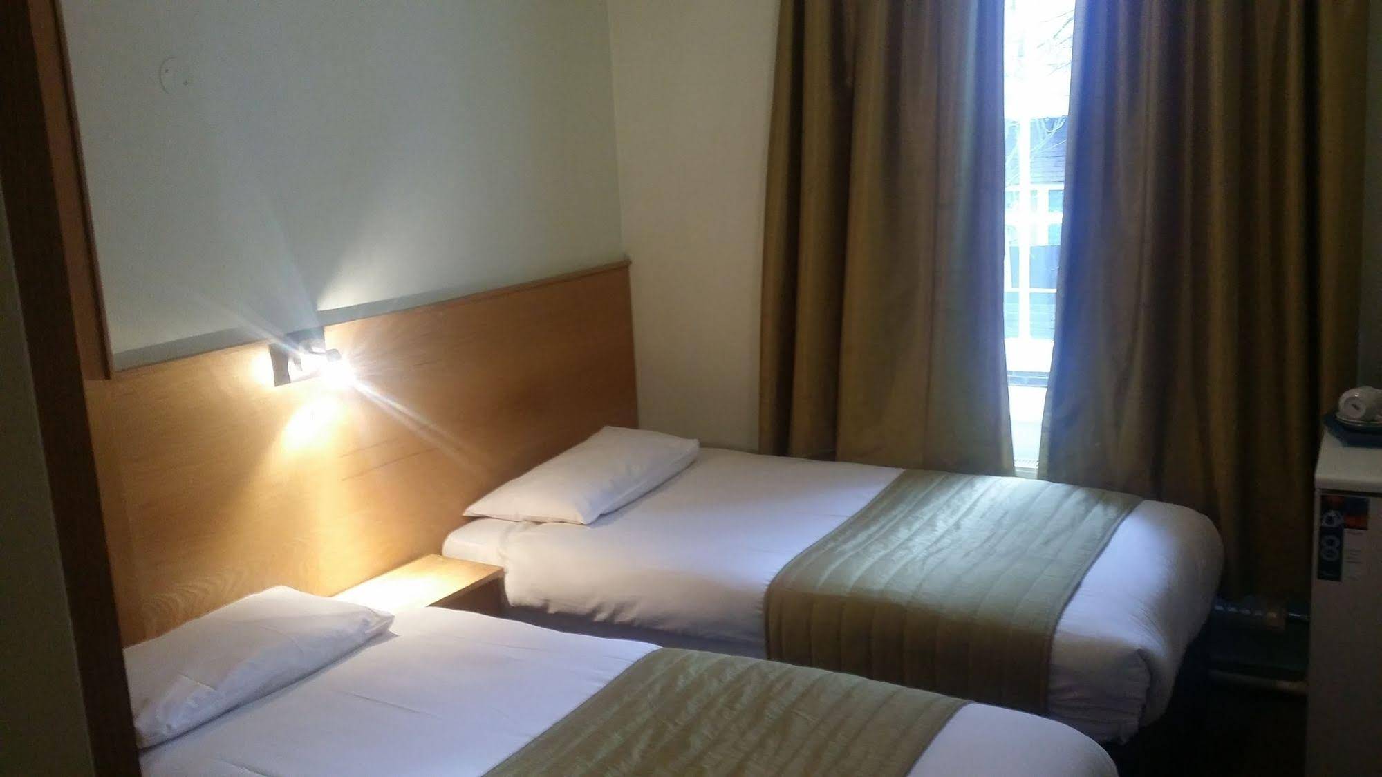 Arriva Hotel London