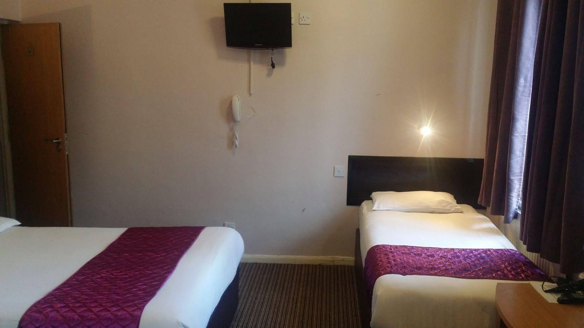 Arriva Hotel London