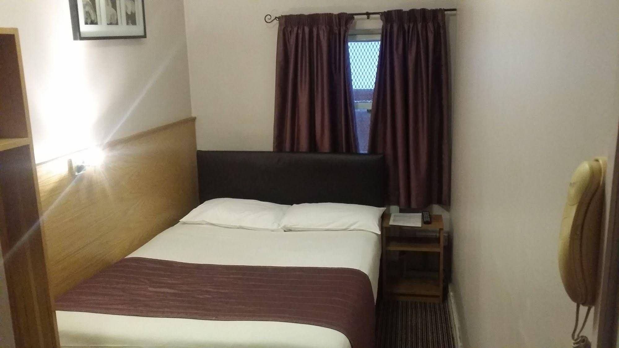 Arriva Hotel London