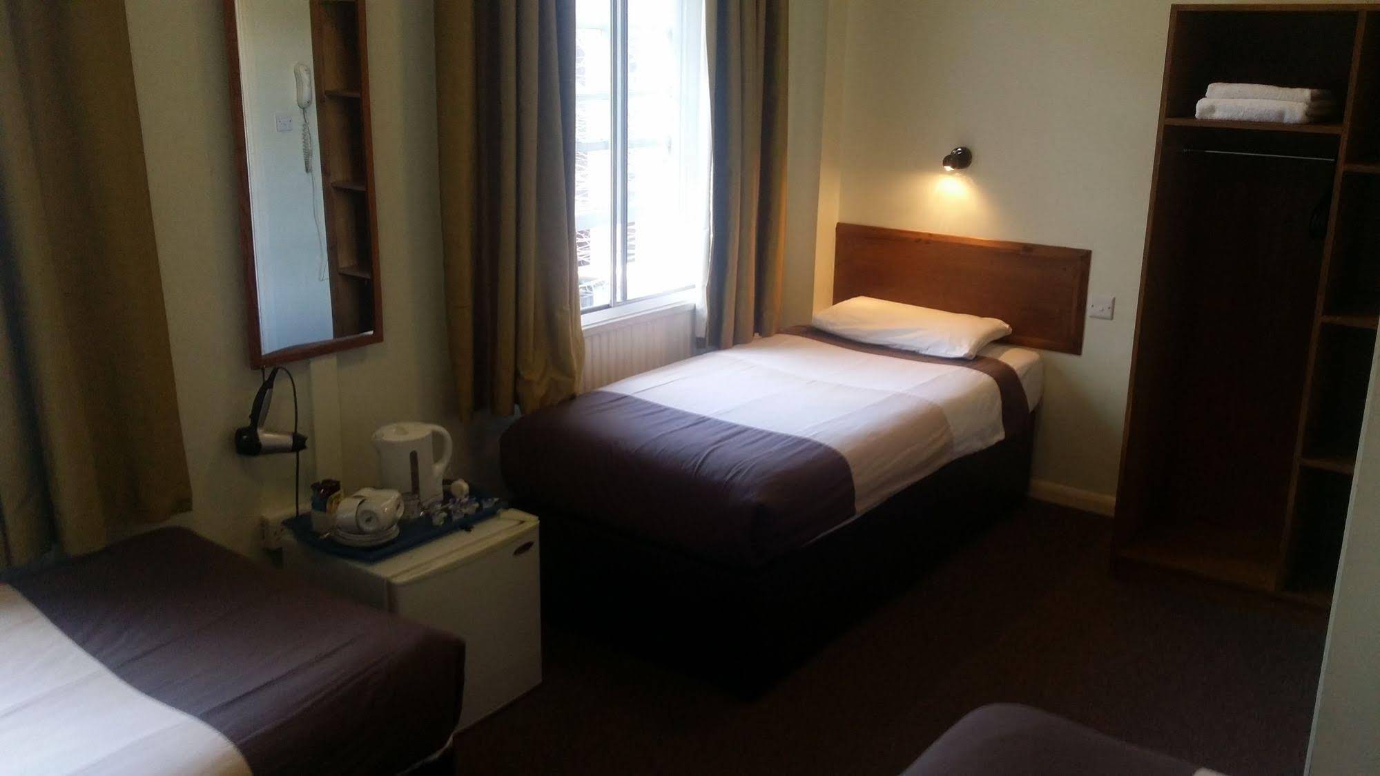 Arriva Hotel London