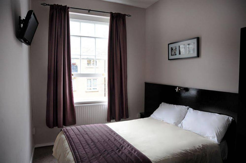 Arriva Hotel London