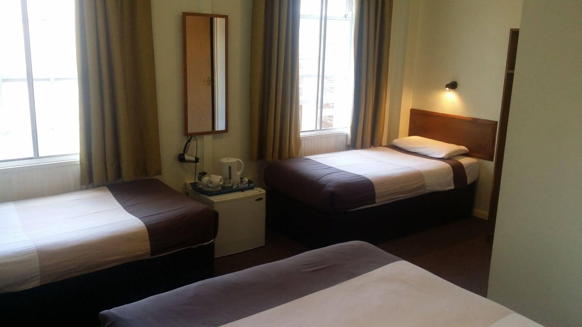 Arriva Hotel London