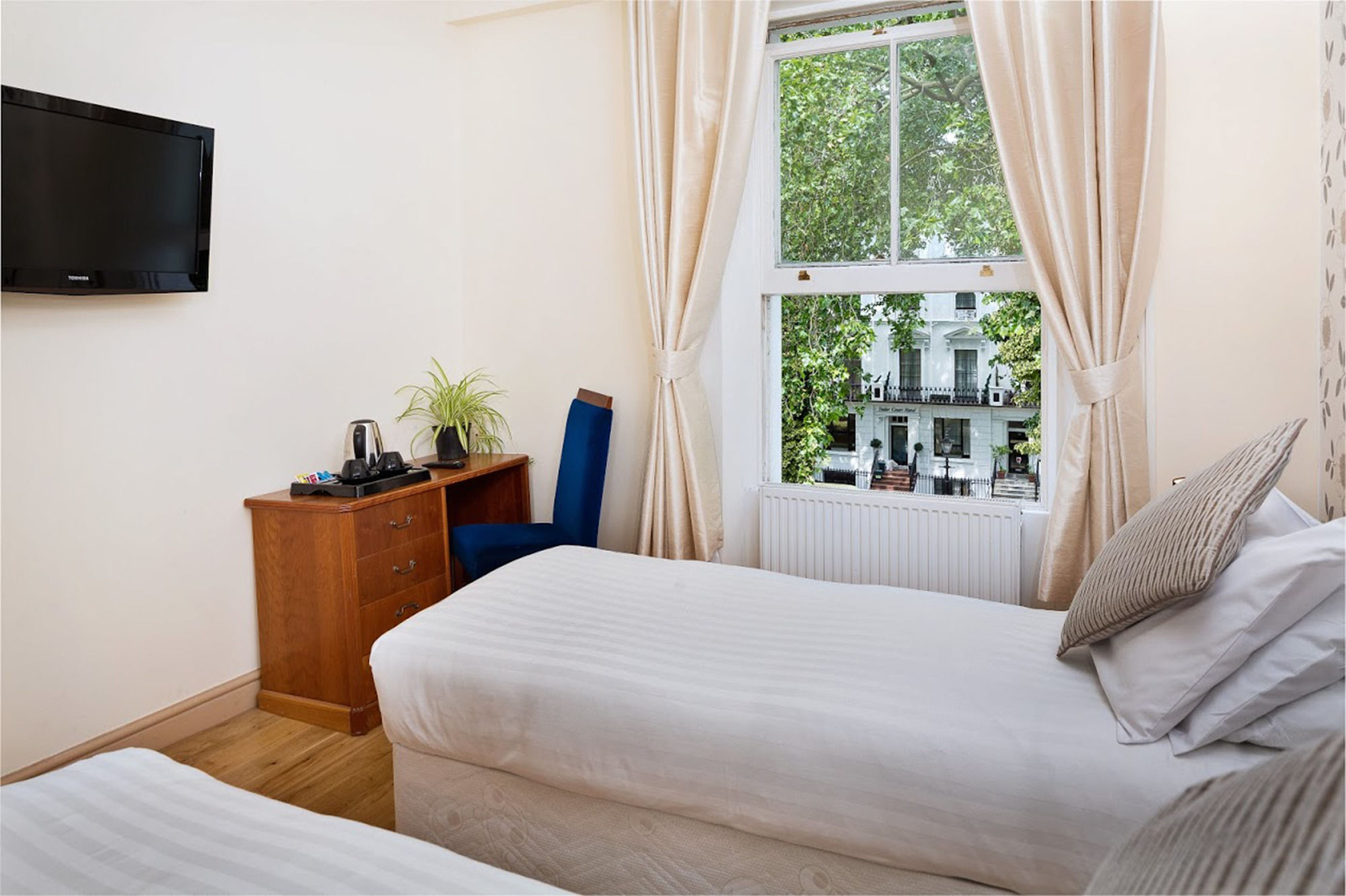 Voyage London Hotel