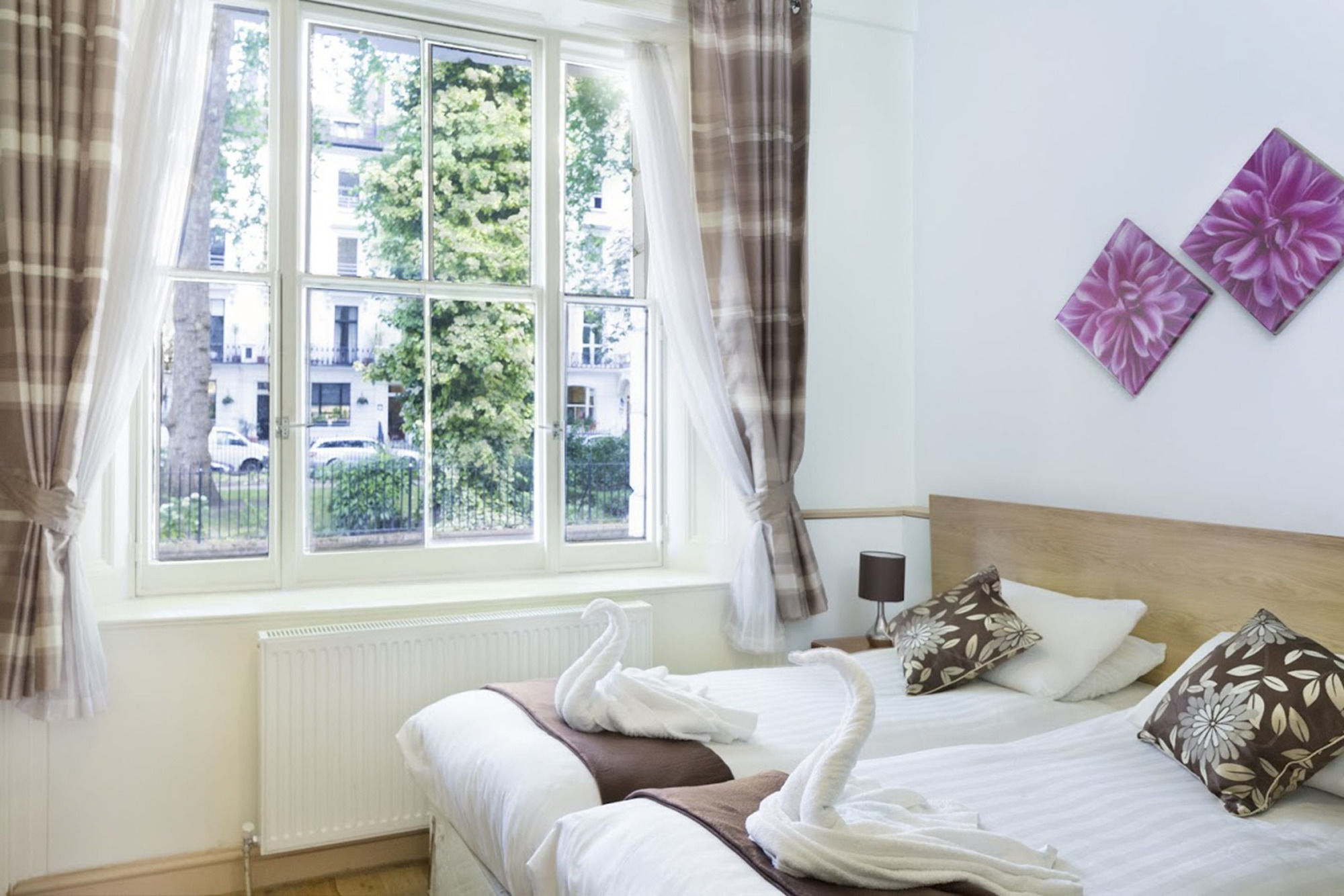 Voyage London Hotel