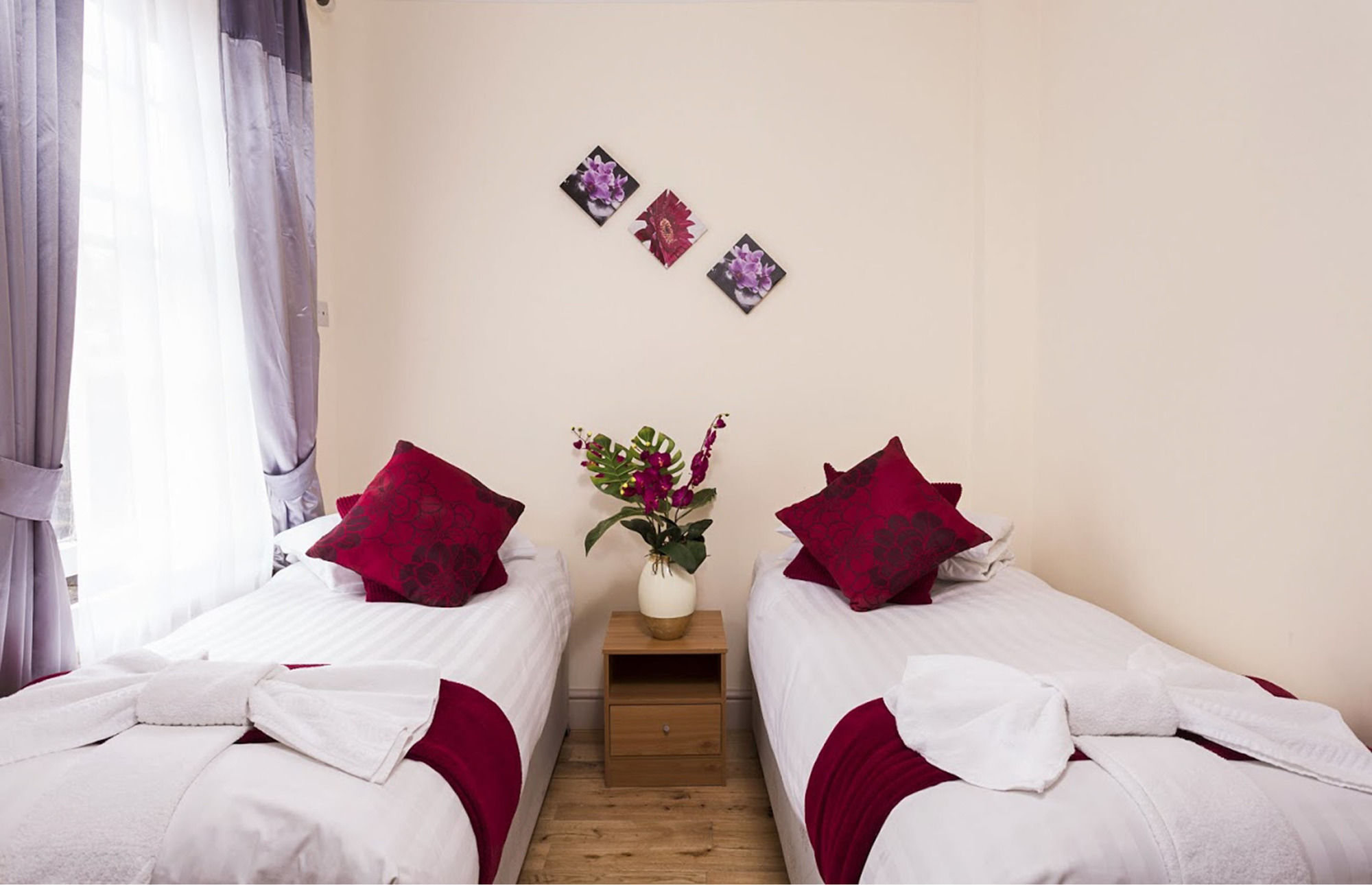 Voyage London Hotel