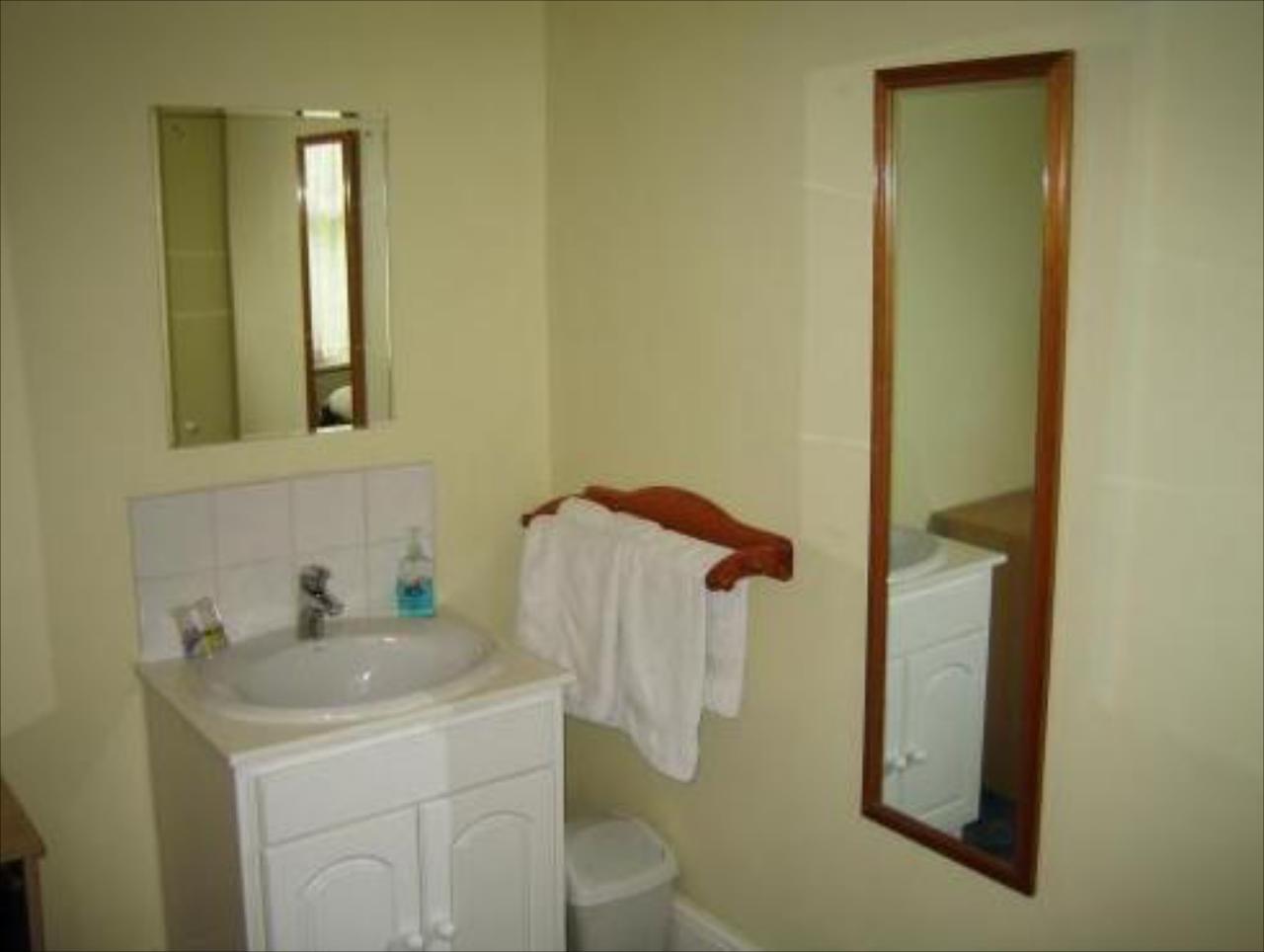 Atini Guest House