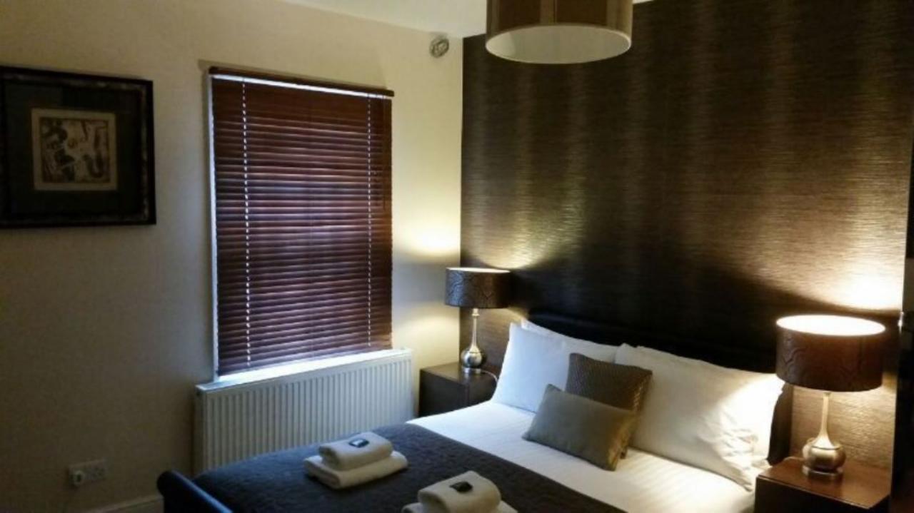 Aviva Guest House