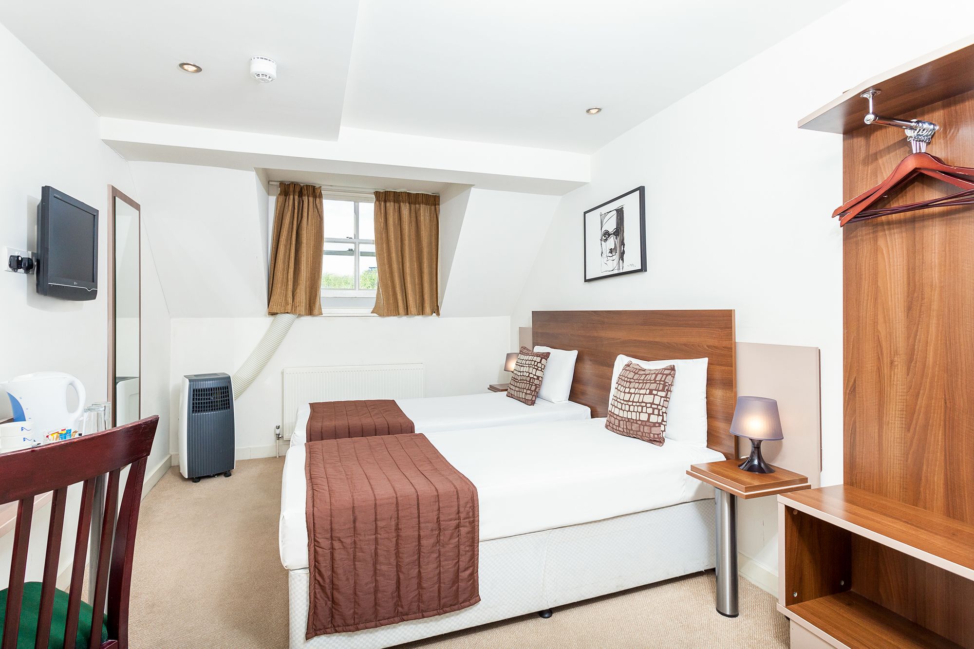 Avni Kensington