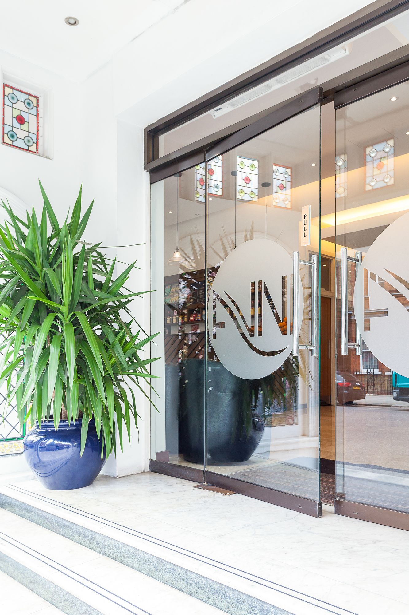 Avni Kensington