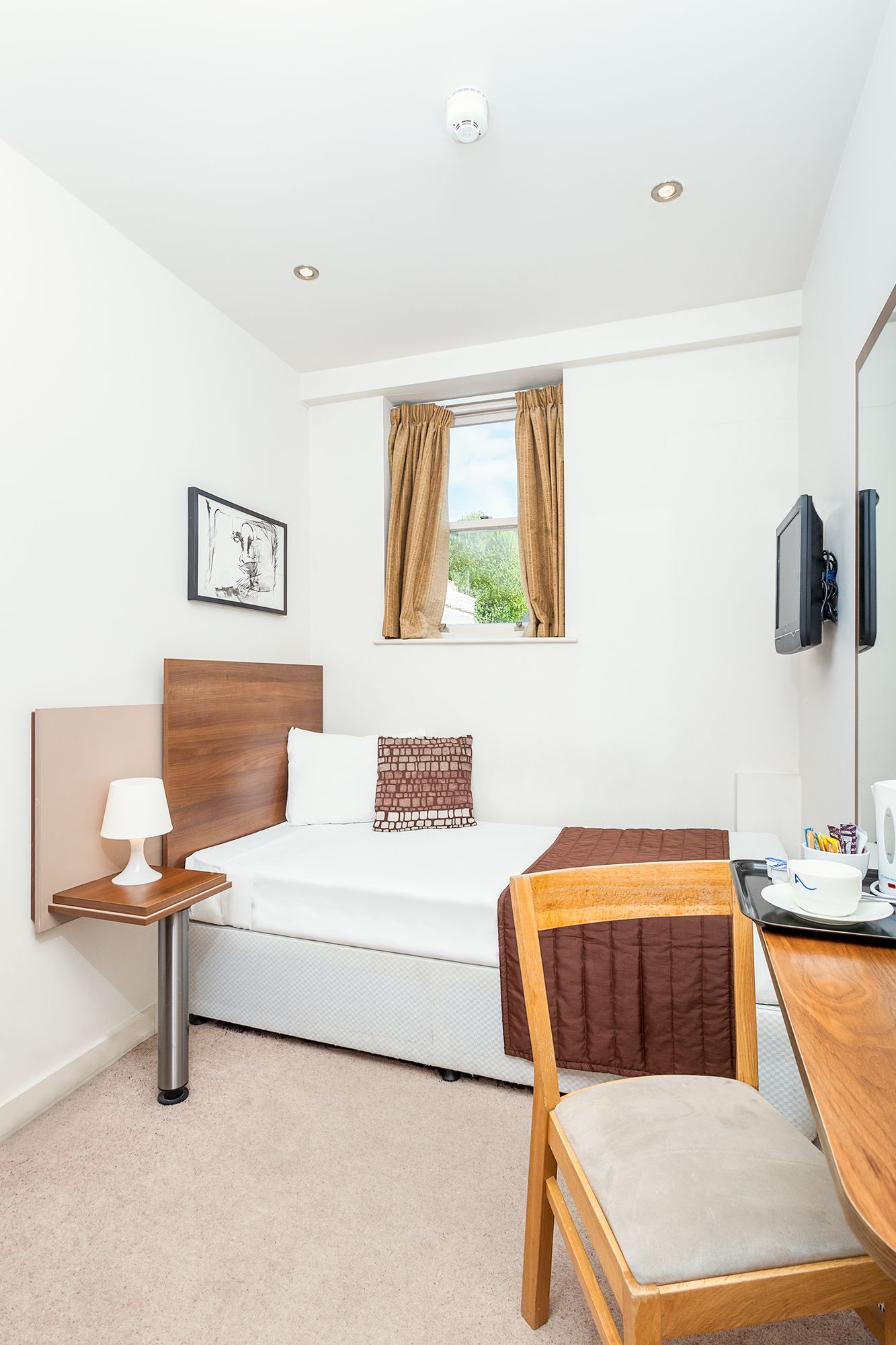 Avni Kensington