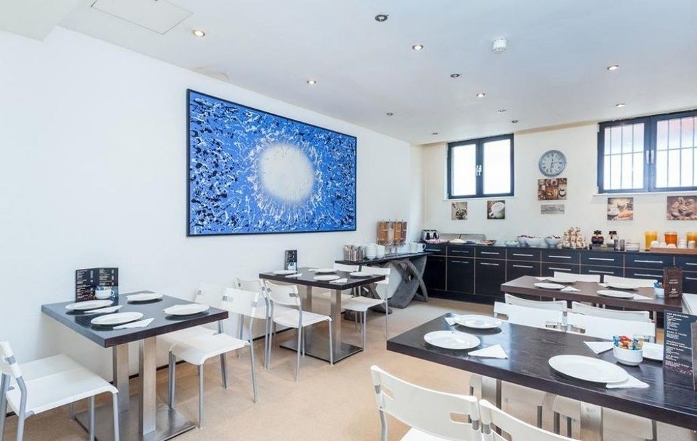 Avni Kensington