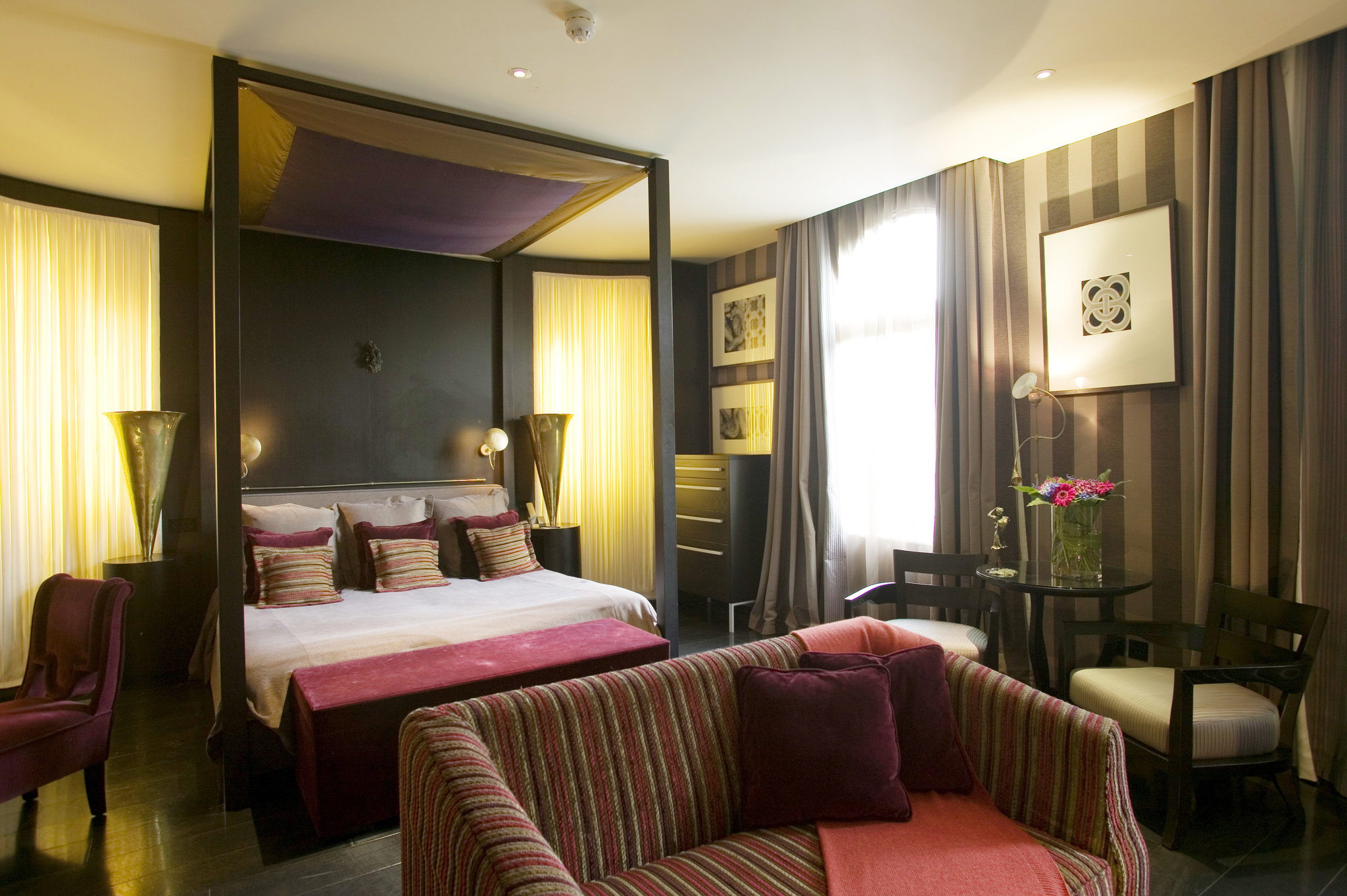 60 Hyde Park Gate Hotel