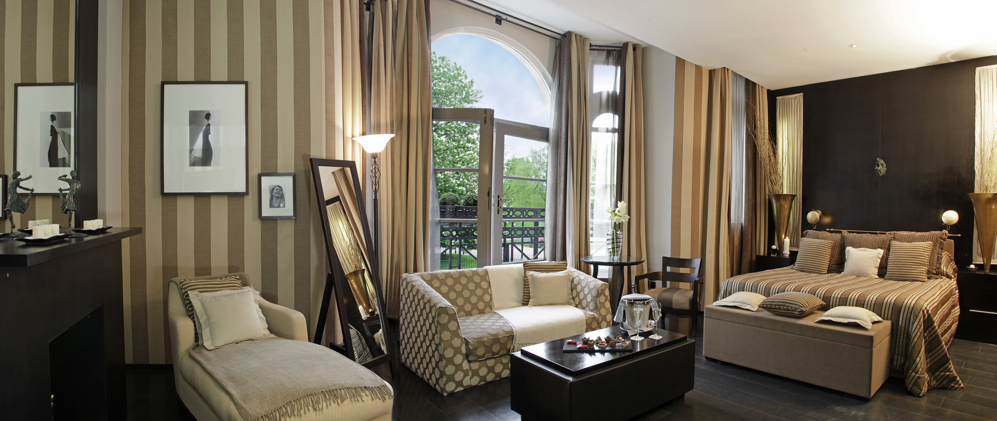 60 Hyde Park Gate Hotel
