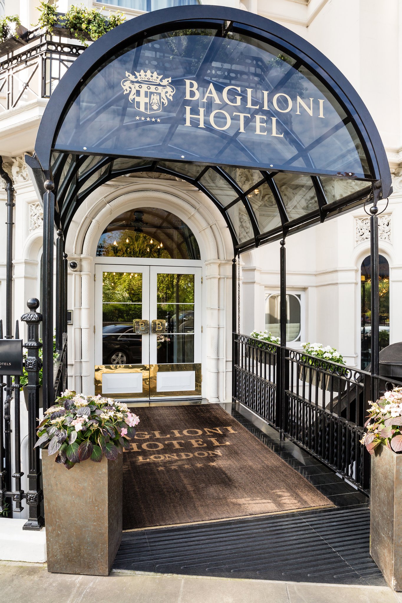 60 Hyde Park Gate Hotel