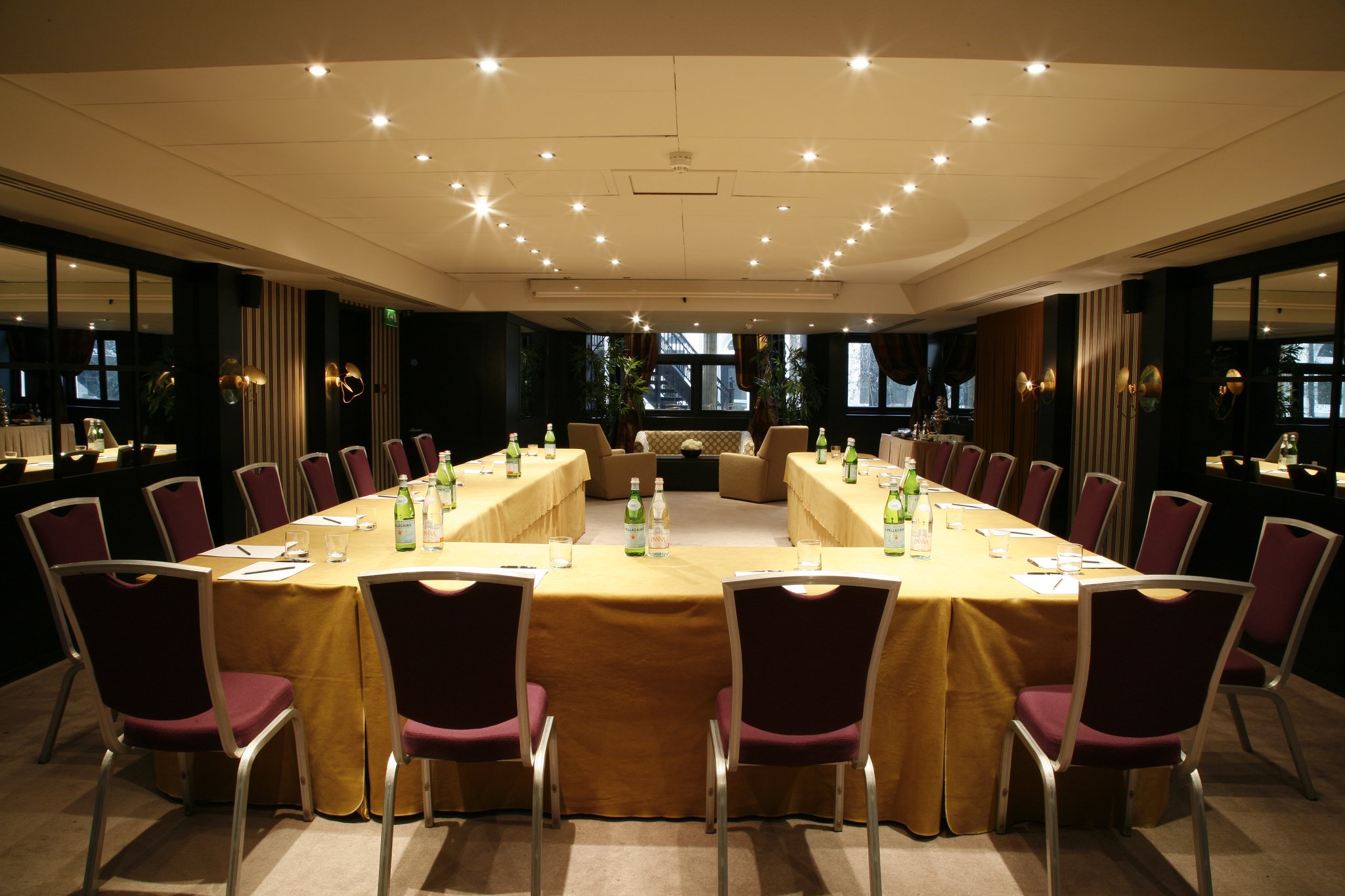 60 Hyde Park Gate Hotel