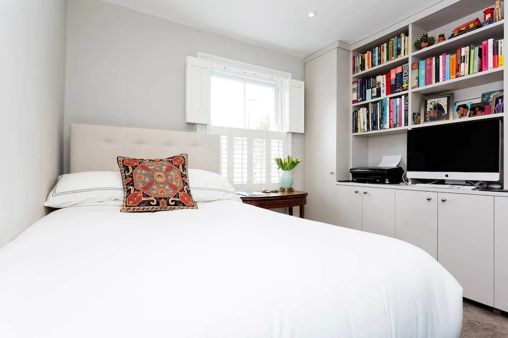 Battersea Retreat