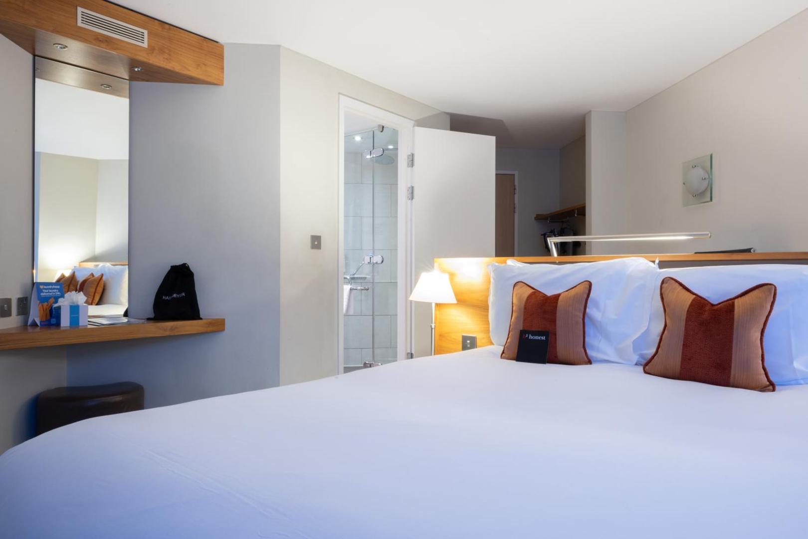 Bermondsey Square Hotel