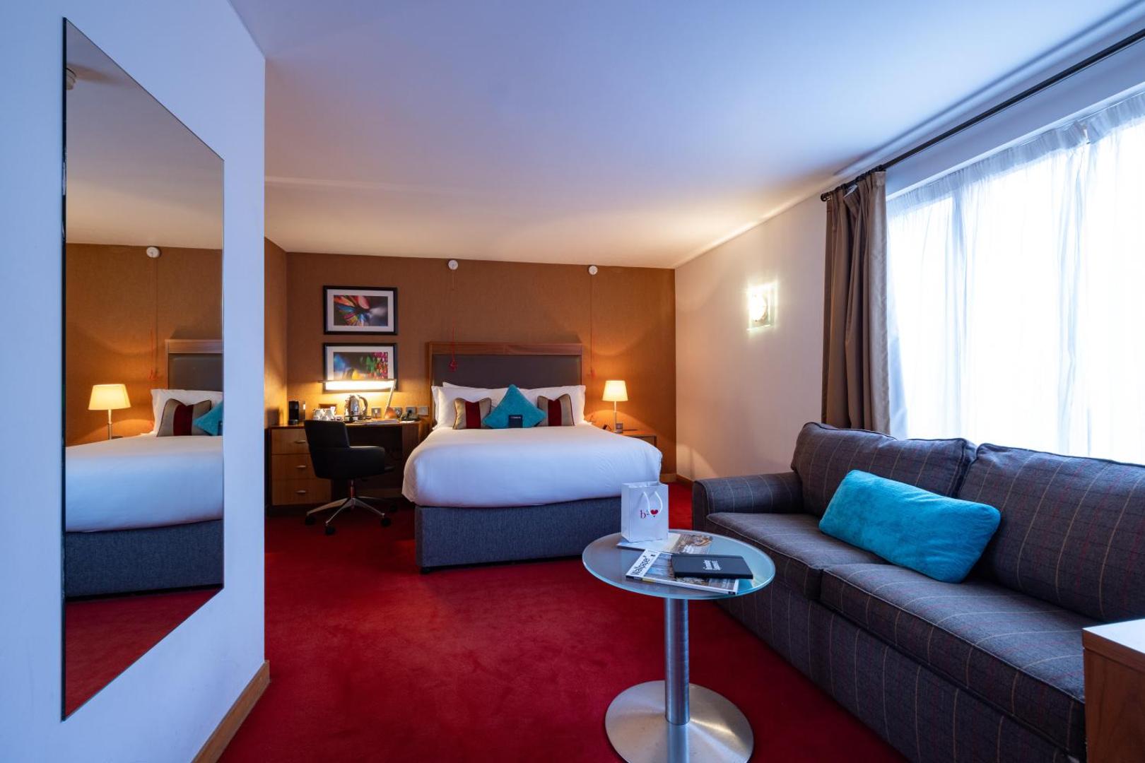 Bermondsey Square Hotel