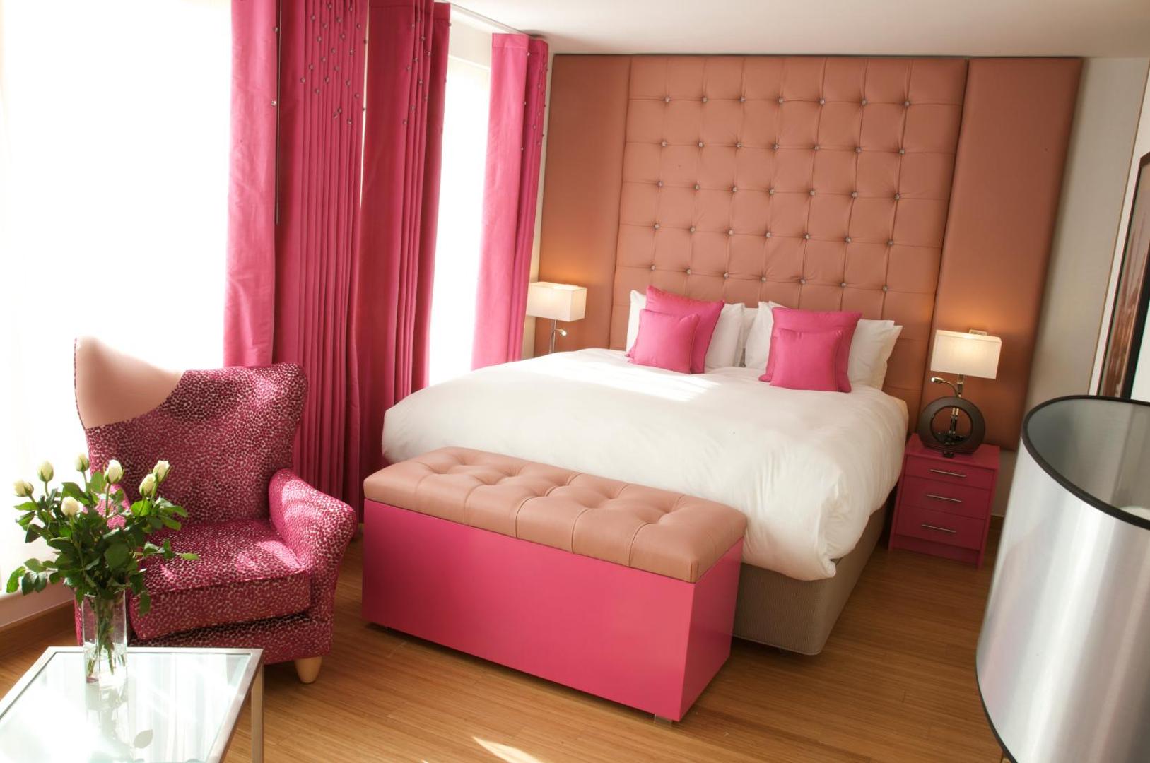 Bermondsey Square Hotel