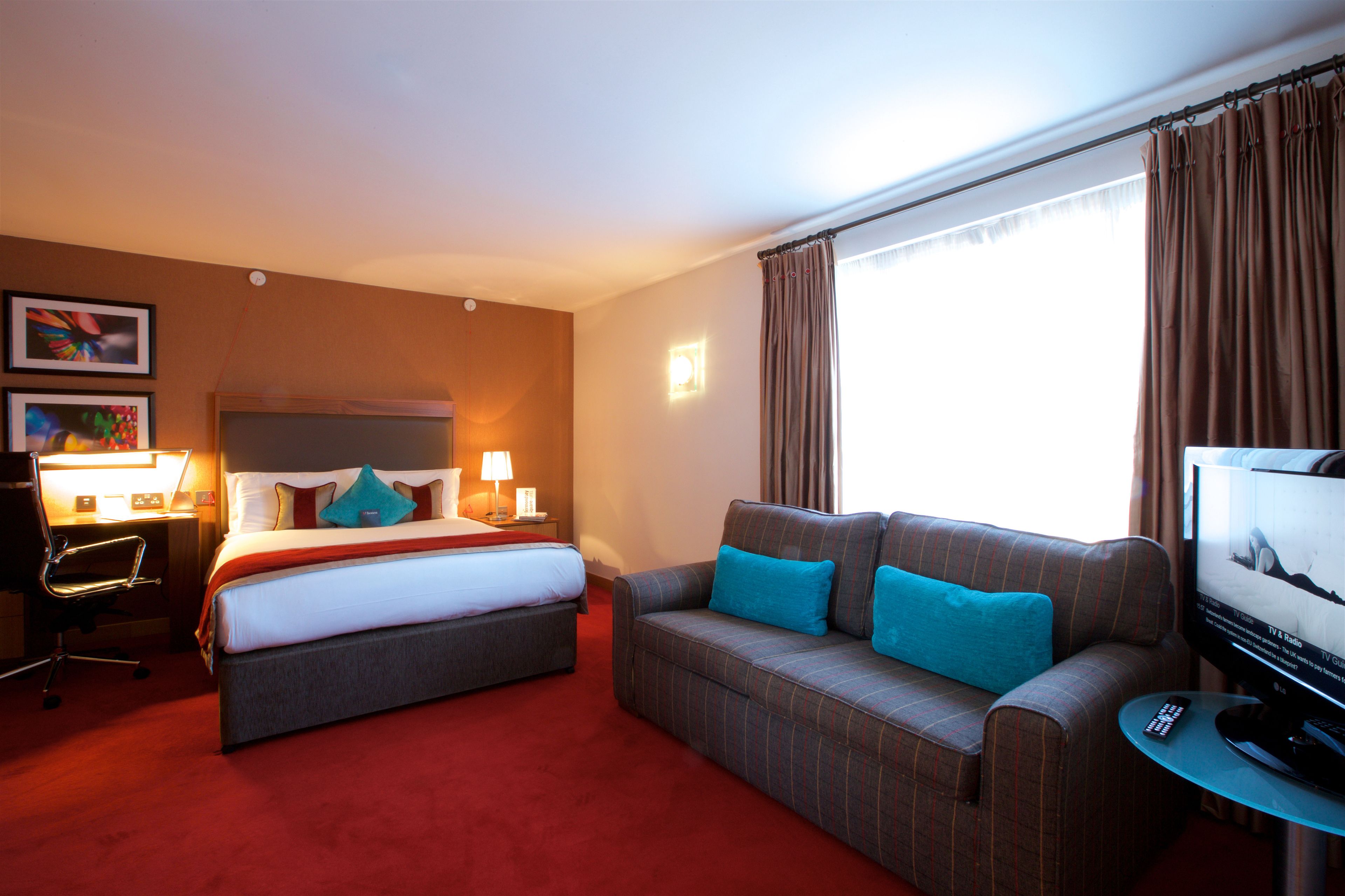 Bermondsey Square Hotel