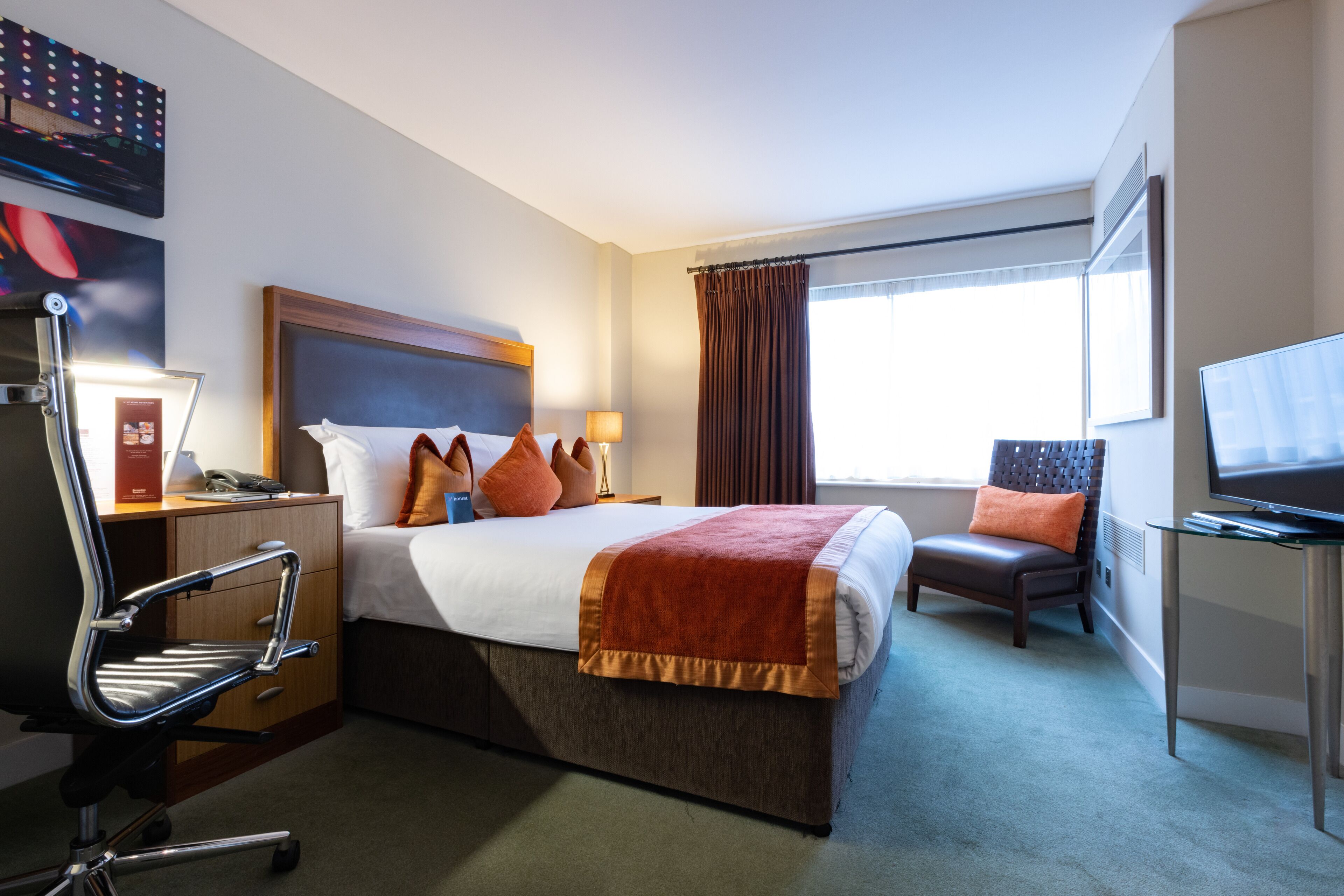 Bermondsey Square Hotel