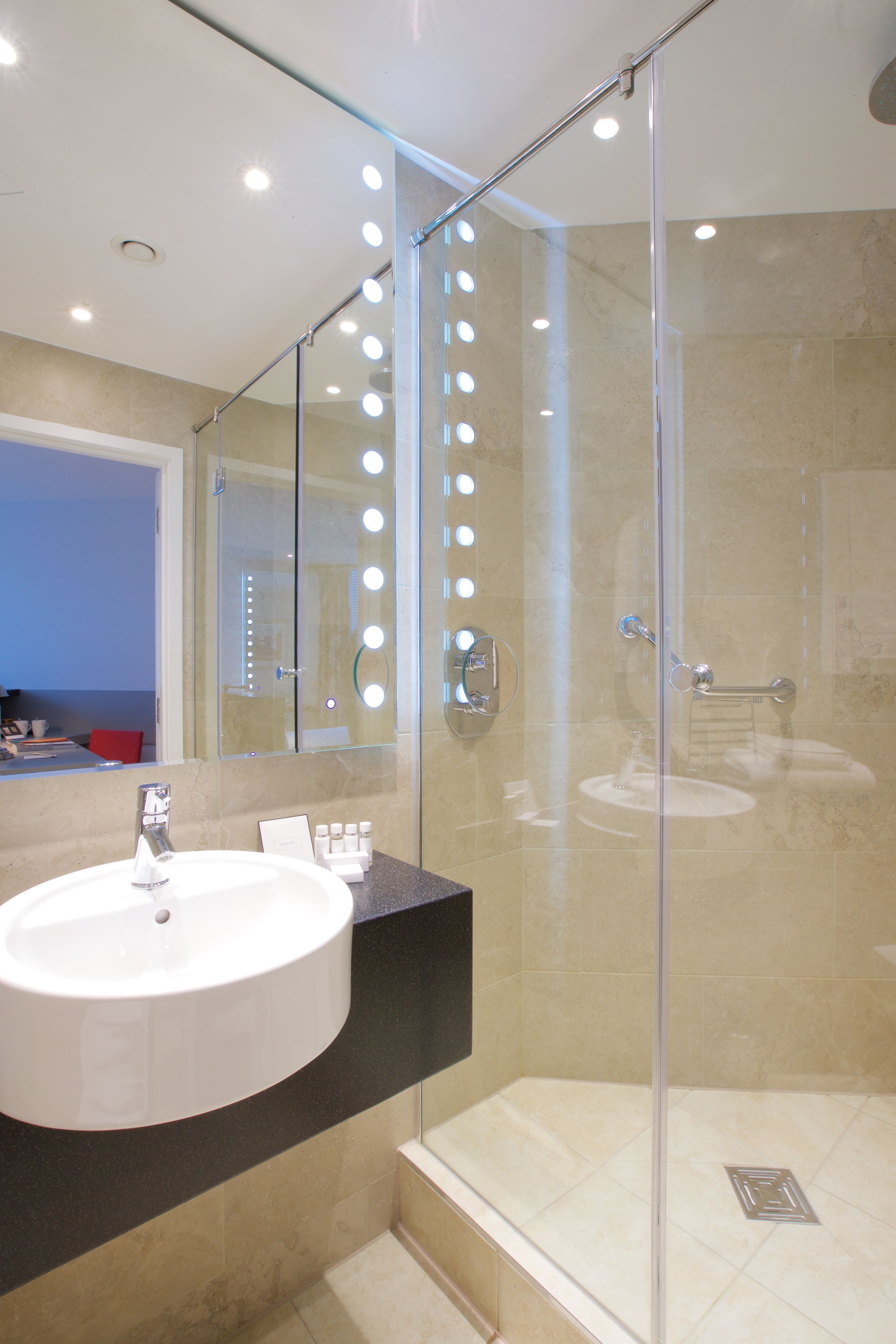 Bermondsey Square Hotel