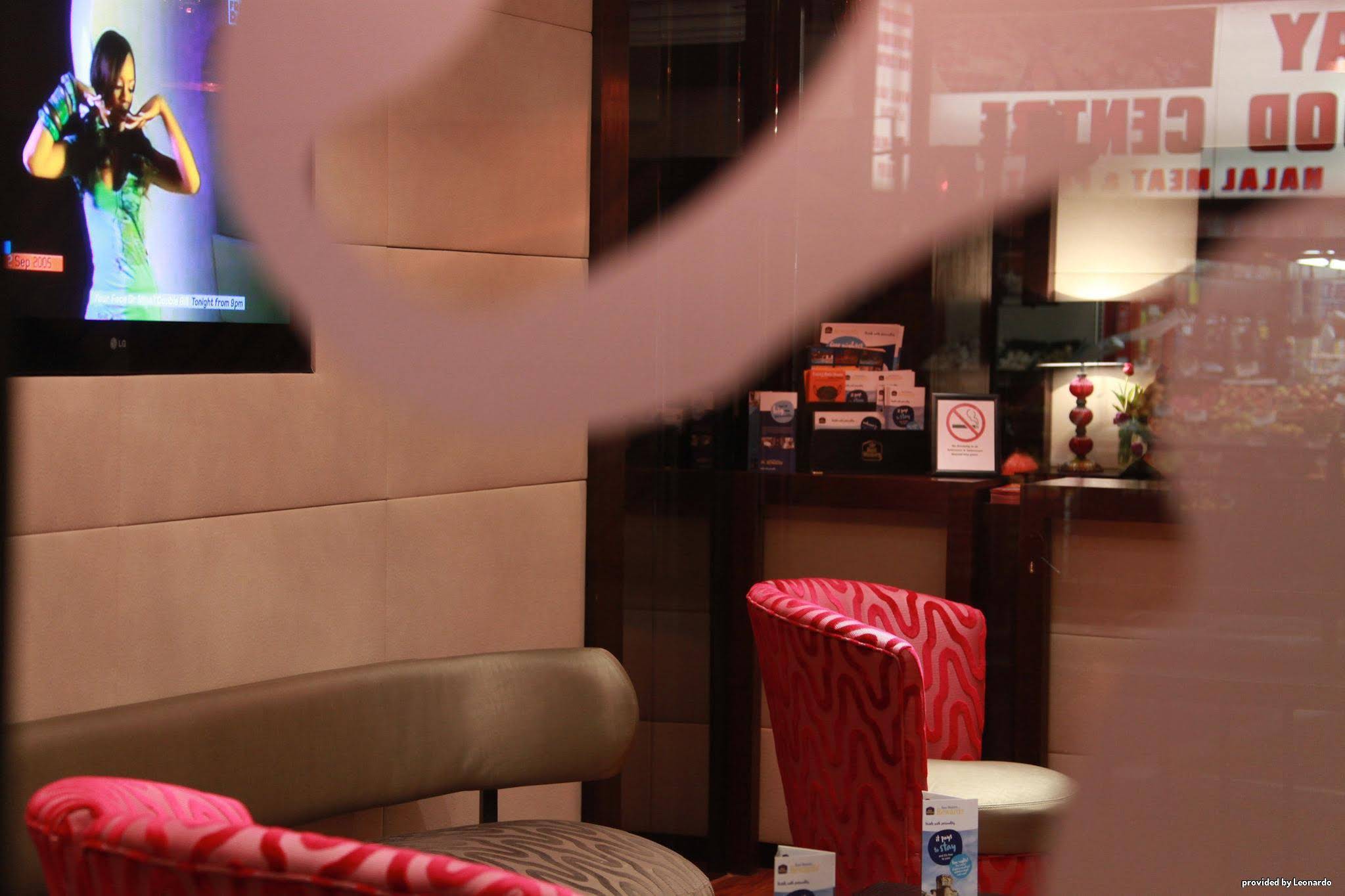 Maitrise Suites Apartment Hotel