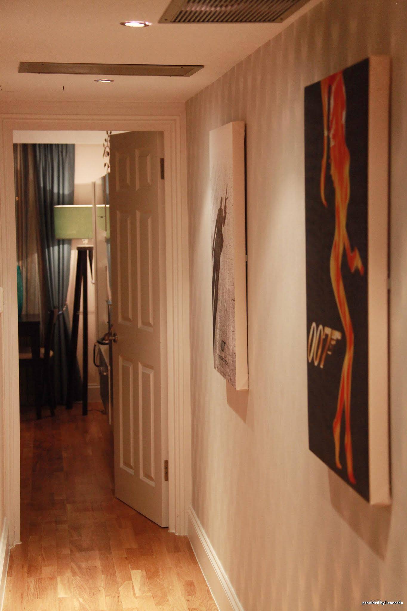 Maitrise Suites Apartment Hotel