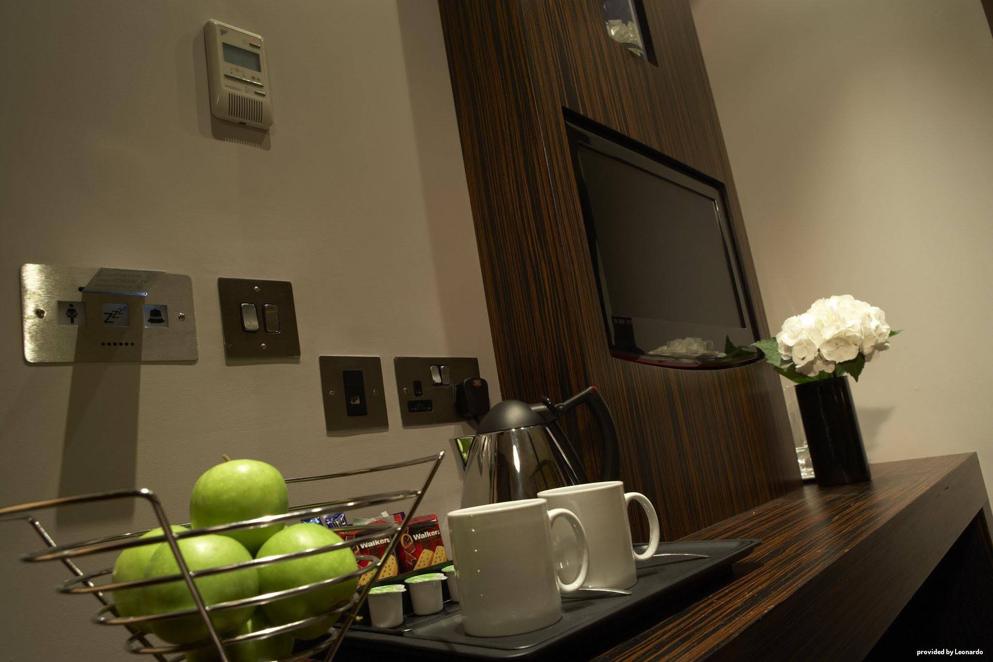 Maitrise Suites Apartment Hotel