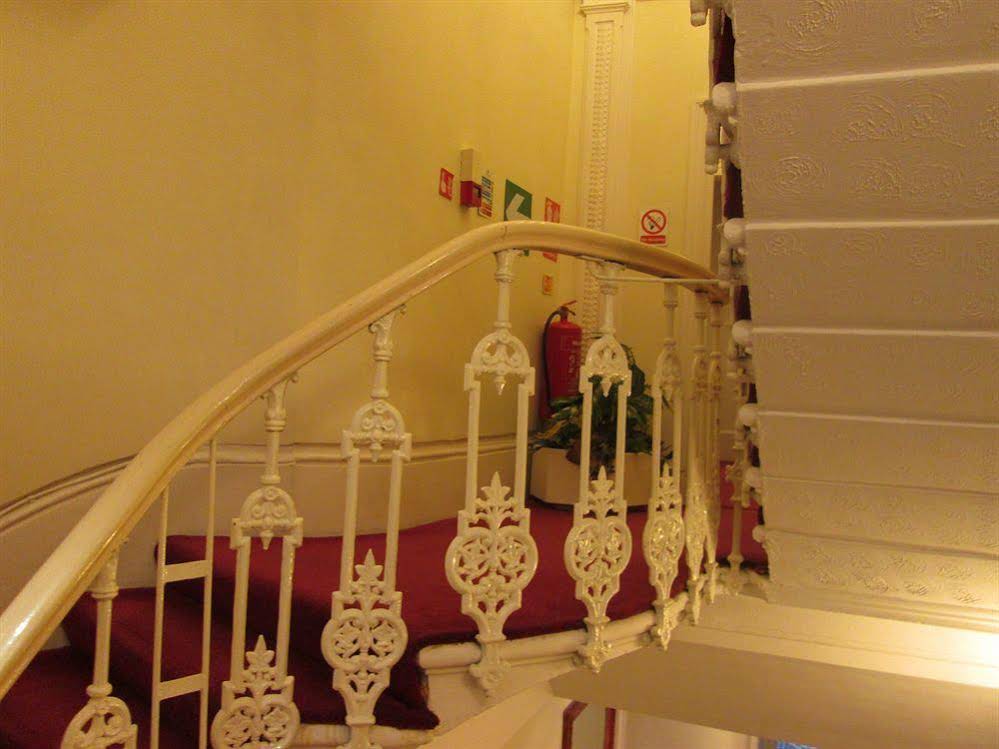 Brompton Hotel
